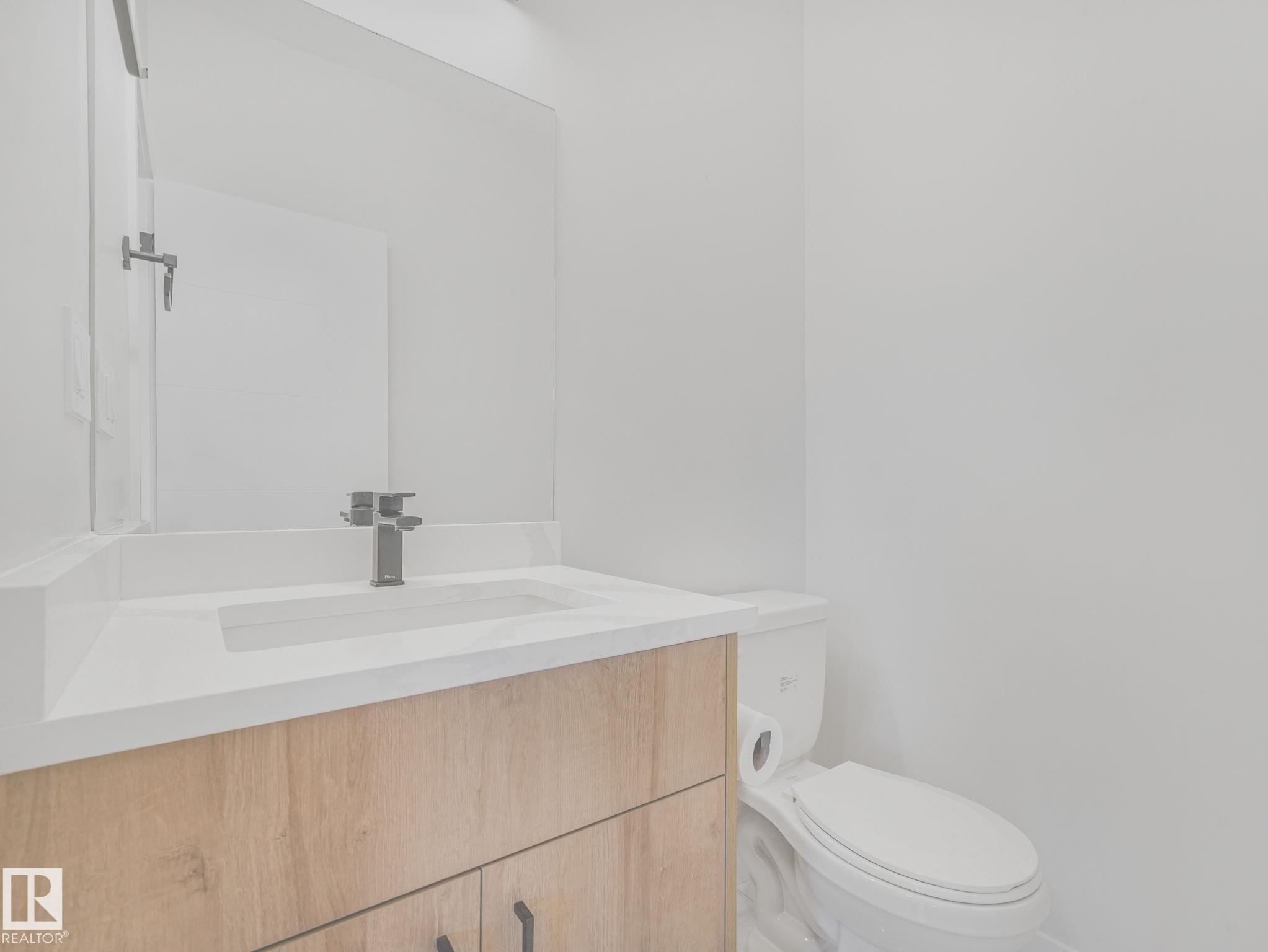 Photo 33 at 15731 109 Avenue NW, Mayfield, Edmonton