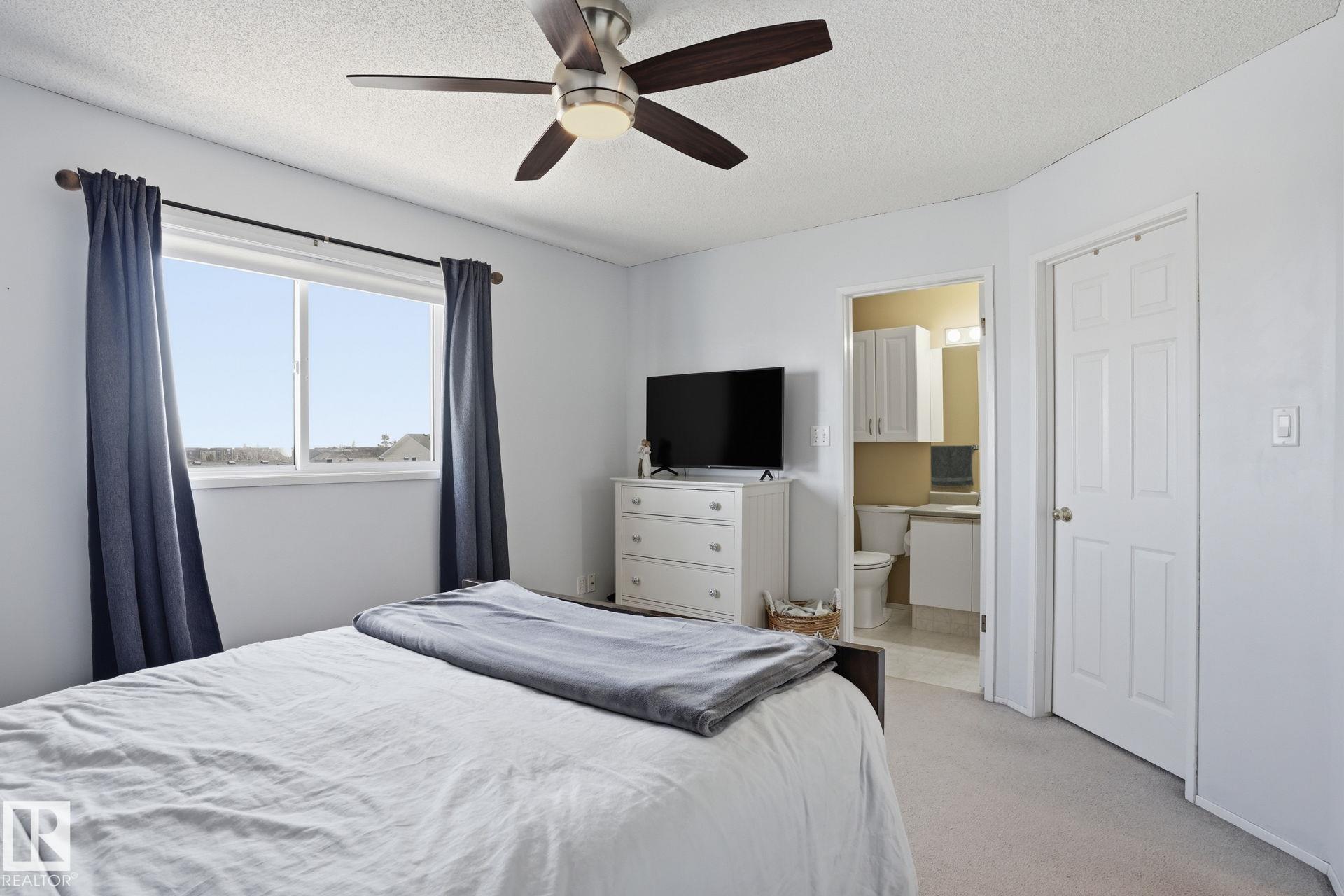 Photo 12 at 16215 57 Street NW, Hollick-Kenyon, Edmonton