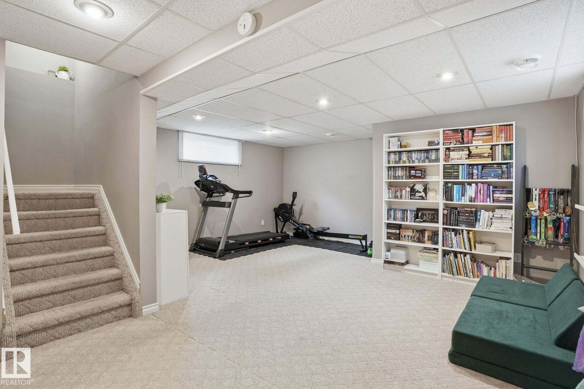Photo 17 at 16215 57 Street NW, Hollick-Kenyon, Edmonton