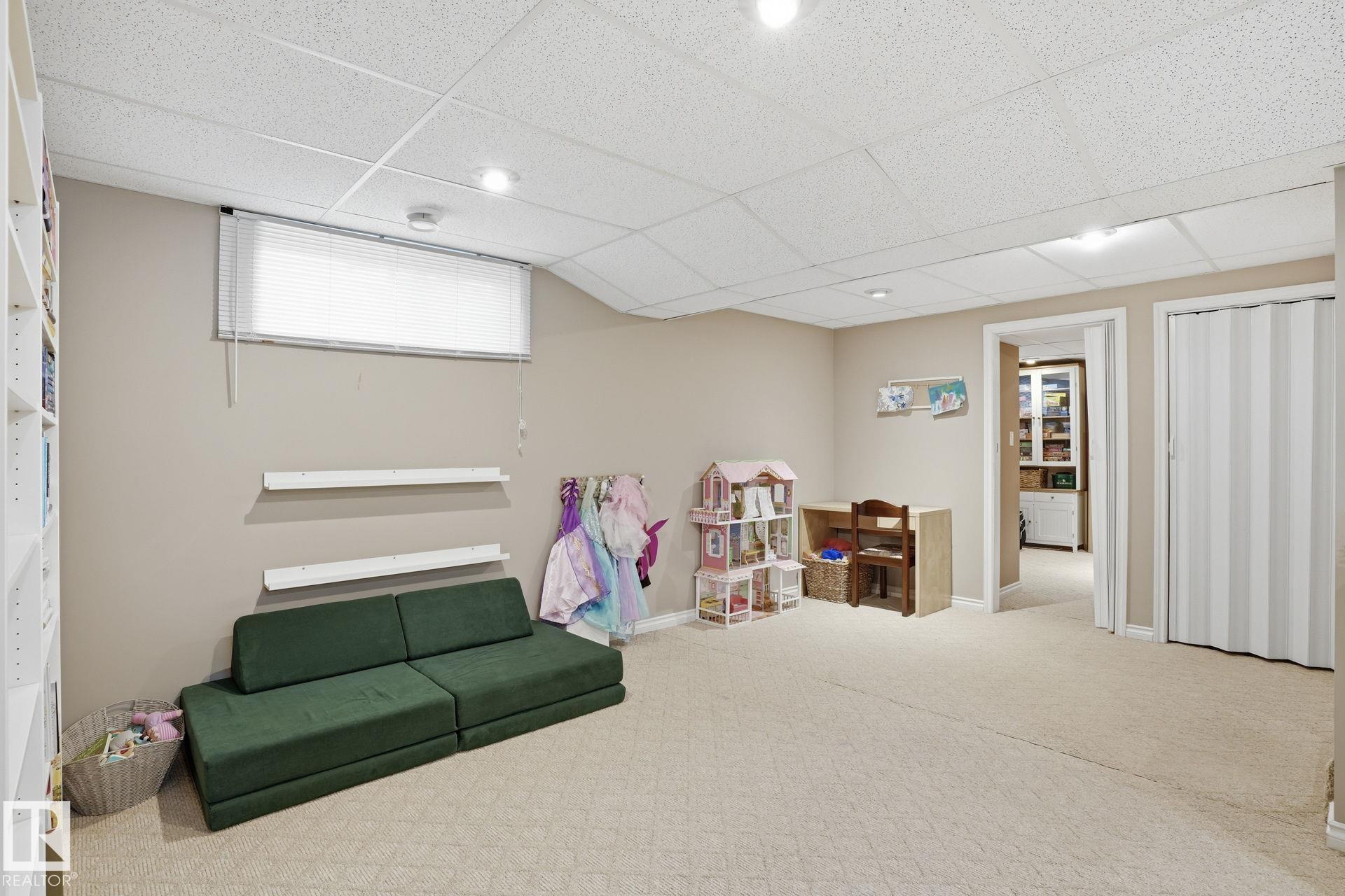 Photo 18 at 16215 57 Street NW, Hollick-Kenyon, Edmonton