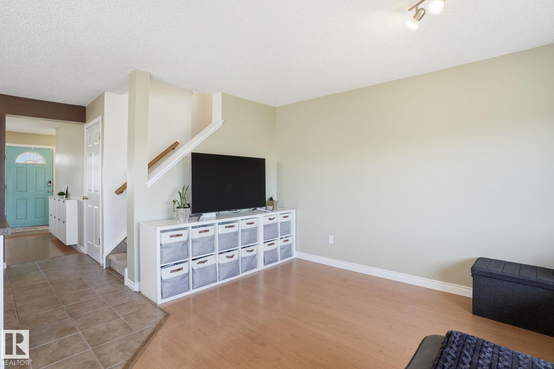16215 57 Street NW, Hollick-Kenyon, Edmonton