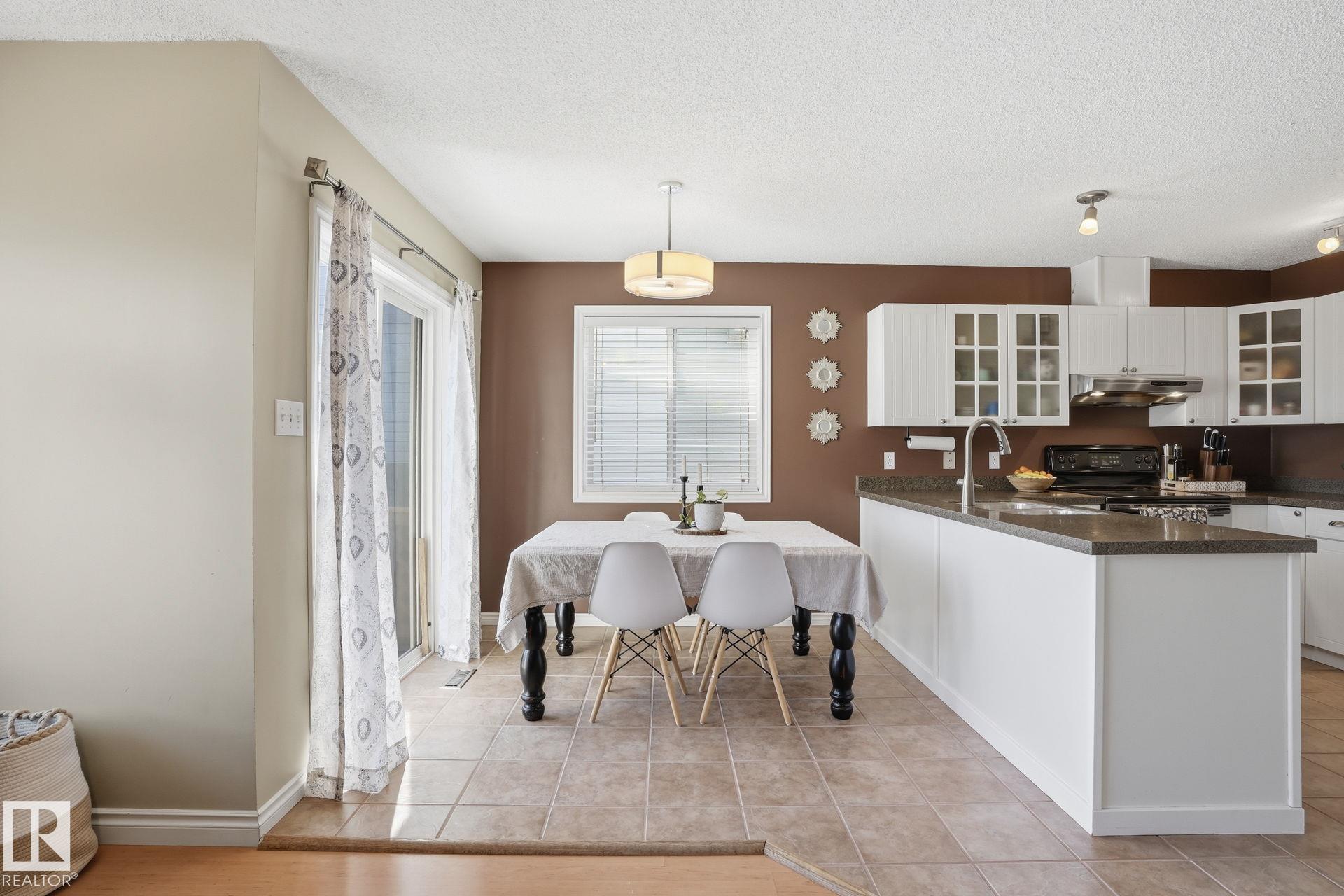 Photo 6 at 16215 57 Street NW, Hollick-Kenyon, Edmonton