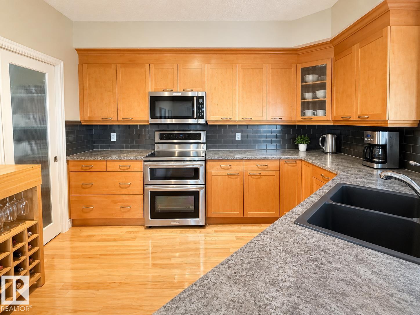 301 - 9803 96a Street NW, Cloverdale, Edmonton