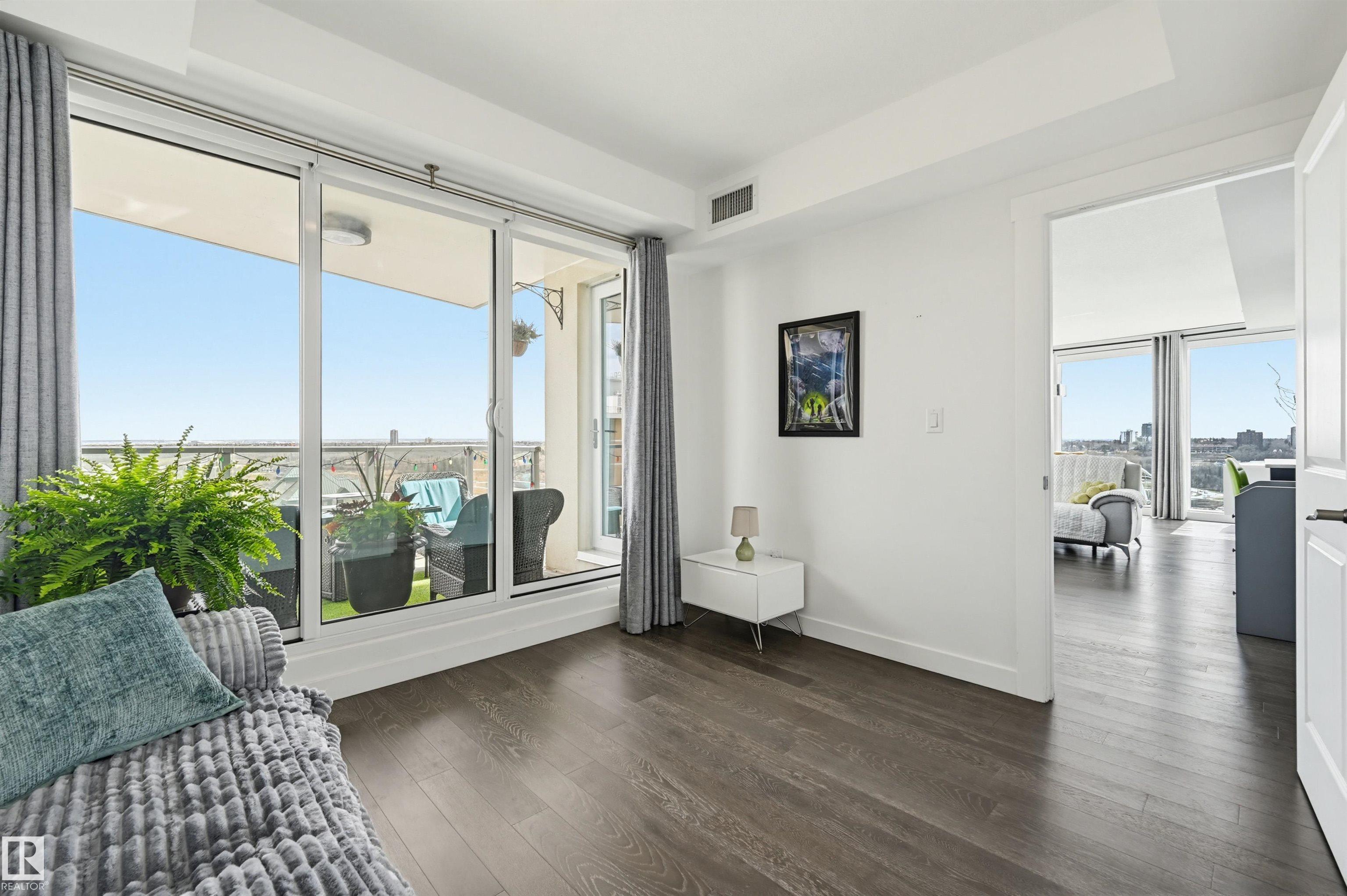 https://zimg.paragon.ice.com/ParagonImages/Property/PM/RAE/225399281/20/0/0/ec1d389d56bd4b8bc5dd56c01e1afebb/1/86d3667eadacc1560d924cc7b3f803ff/225399281-dbdca1bf-4146-4a12-a2f9-712479c2d1c5.JPG