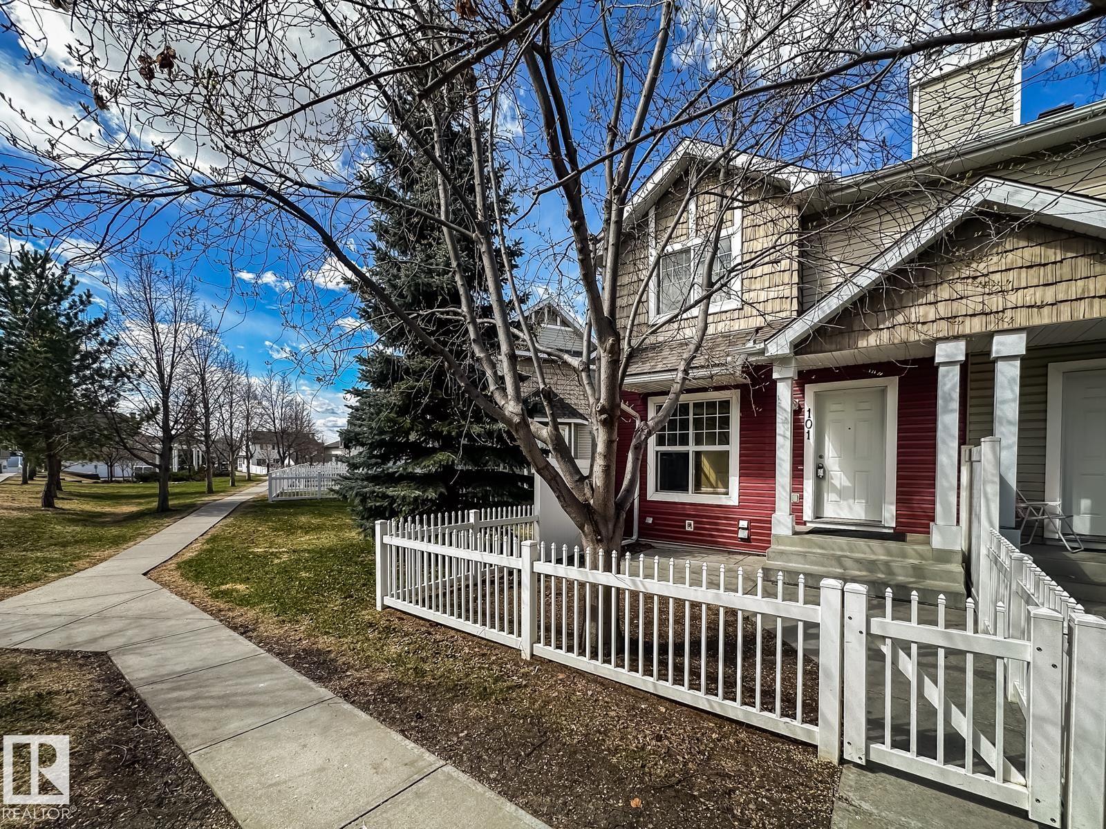 https://zimg.paragon.ice.com/ParagonImages/Property/PM/RAE/225399282/1/0/0/a525ac1d5ebbe68469f623ac338a1309/1/f14ef88badddd0671268d5e59a6d2552/225399282-edd58496-3949-4d0c-9c61-1c0e6cdb7b52.JPG