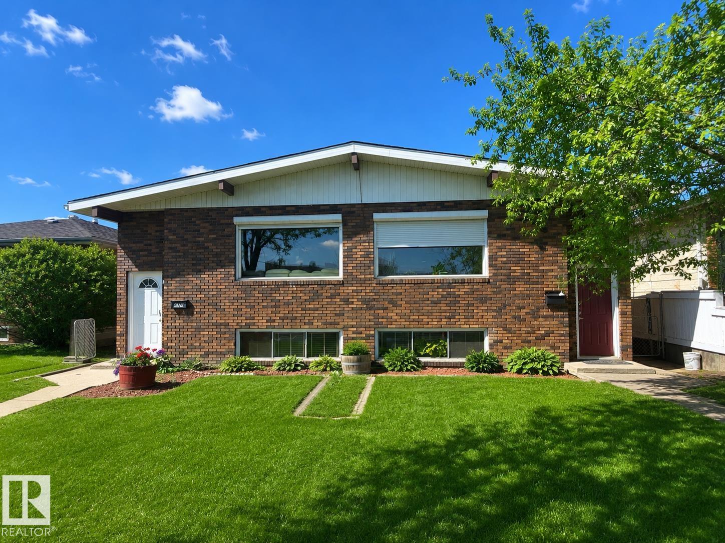 5712 101 Avenue NW, Fulton Place, Edmonton