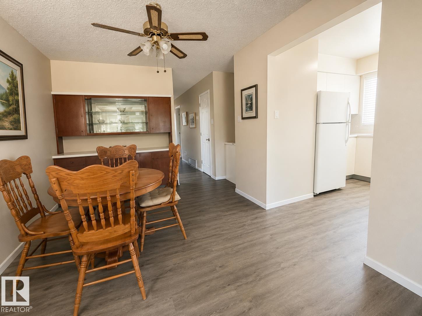 5712 101 Avenue NW, Fulton Place, Edmonton