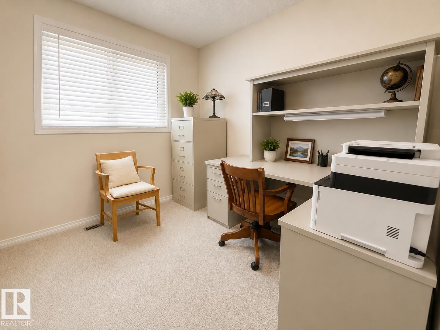Photo 8 at 5712 101 Avenue NW, Fulton Place, Edmonton