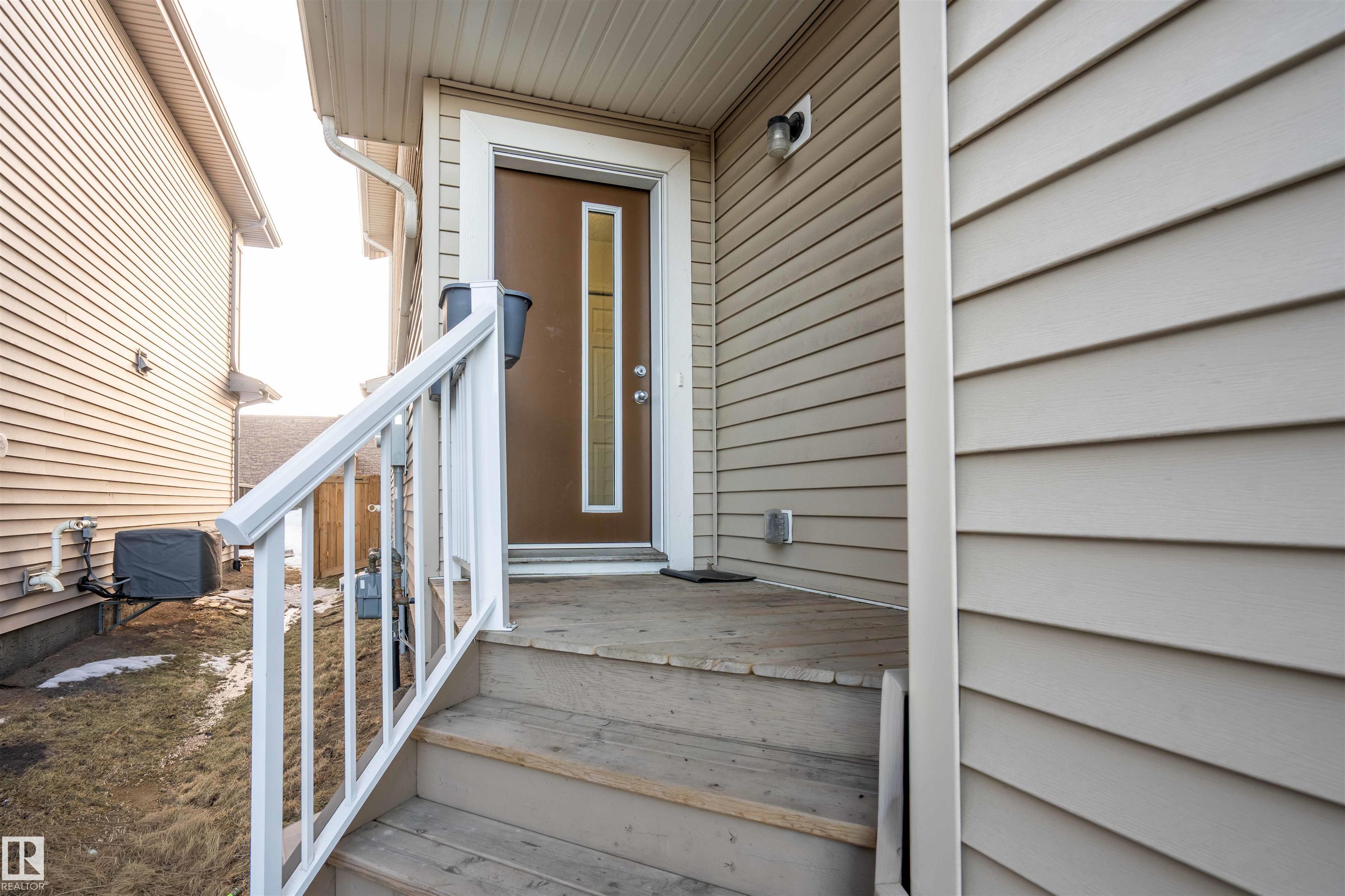 3099 Checknita Way SW, Cavanagh, Edmonton