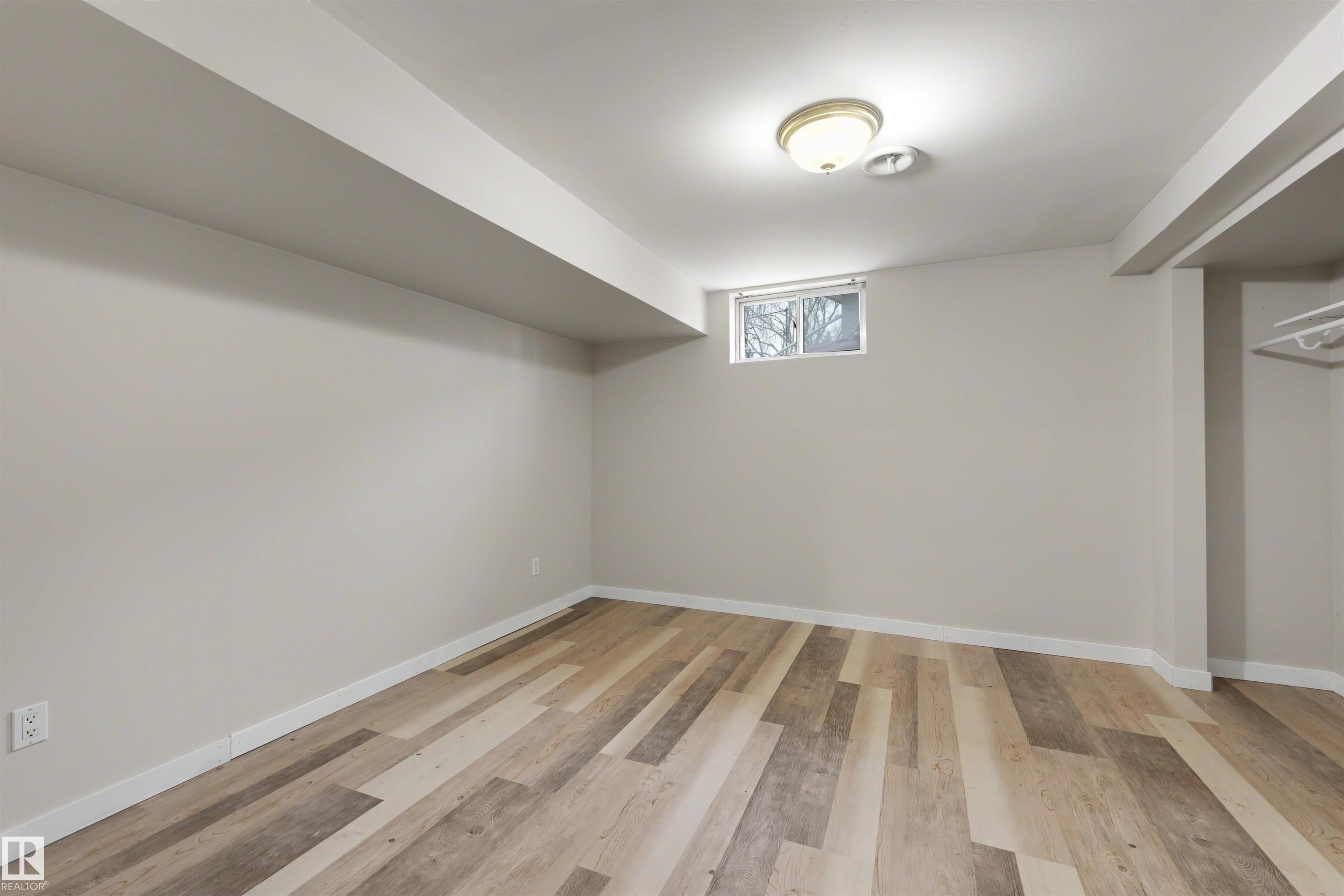 Photo 34 at 12423 135 Street NW, Dovercourt, Edmonton