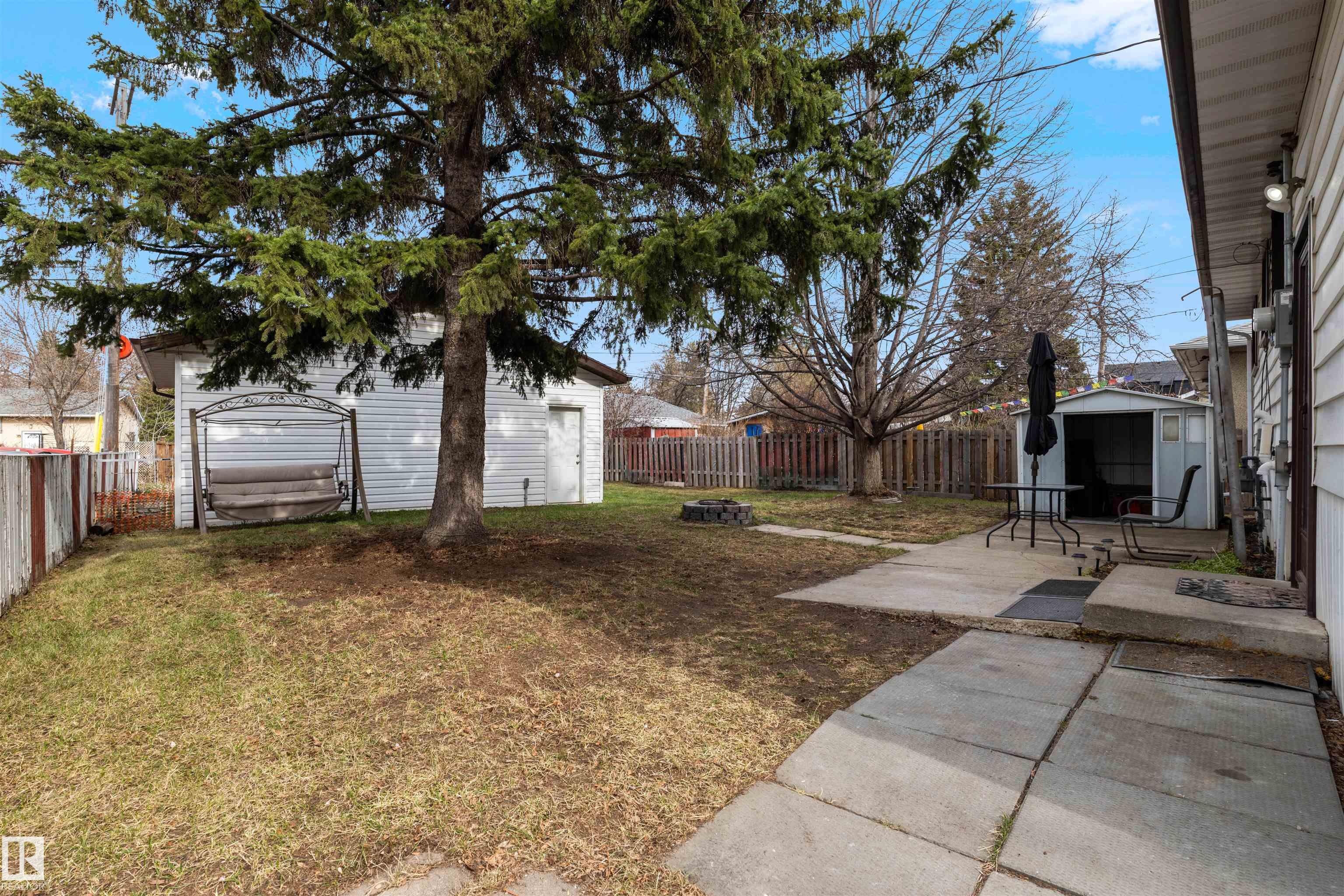https://zimg.paragon.ice.com/ParagonImages/Property/PM/RAE/225399299/42/0/0/35f80f38e91cbc0d52699c694c3eccda/1/d1d2956c29d7c1e29a7e494b7cf82768/225399299-fcbd8c9a-27c2-4560-89e2-c60ea070ee3e.JPG