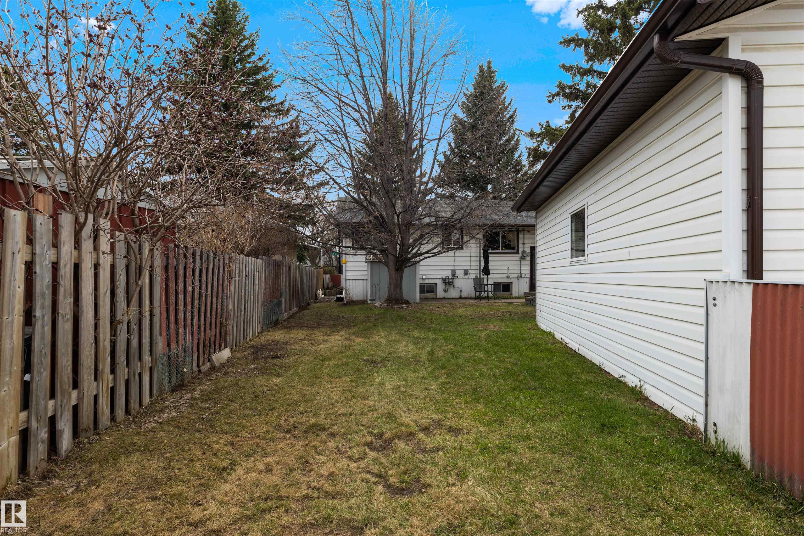 Photo 44 at 12423 135 Street NW, Dovercourt, Edmonton