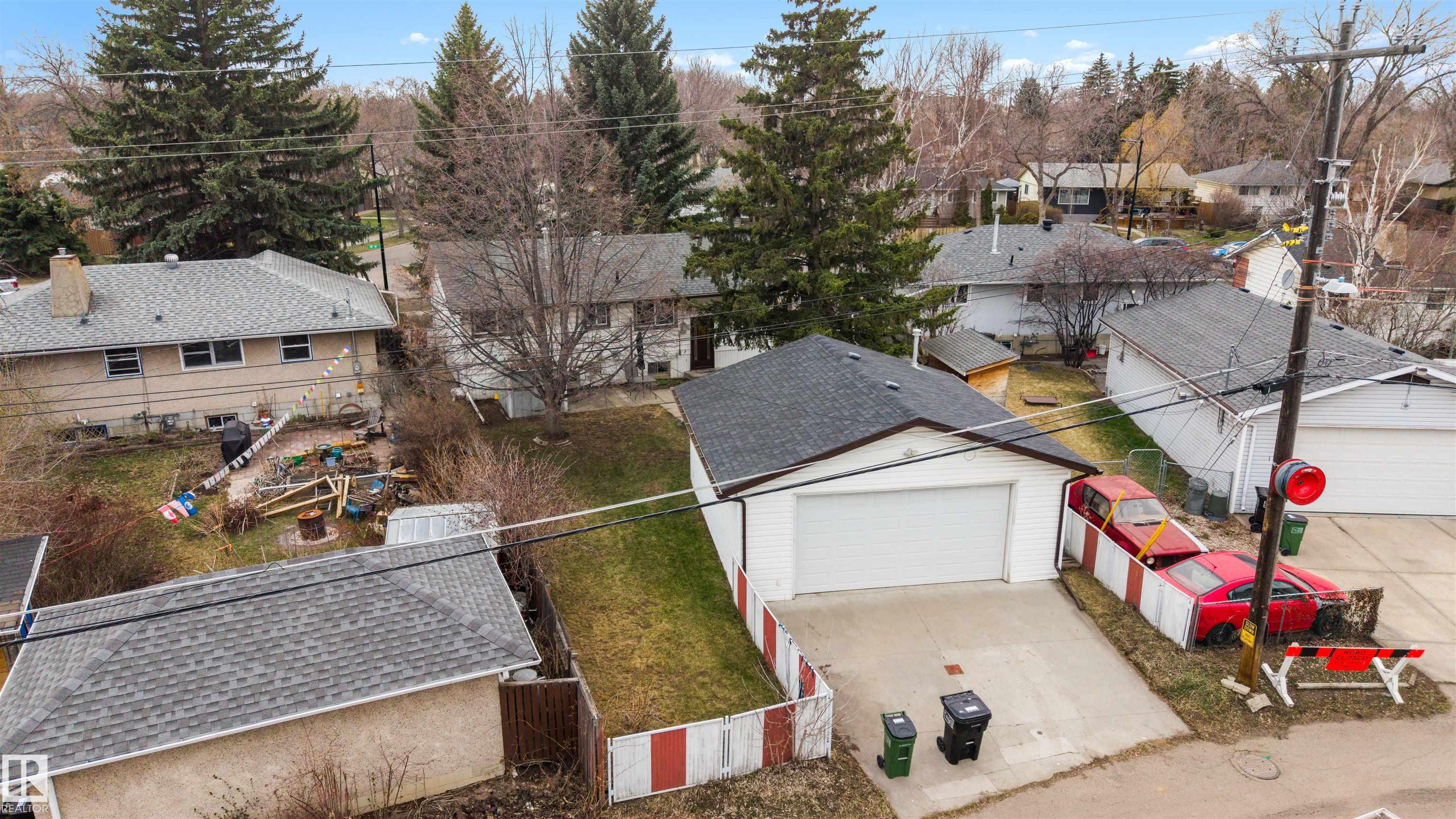 https://zimg.paragon.ice.com/ParagonImages/Property/PM/RAE/225399299/45/0/0/2989c55e03a313e0b72a06a3adf20753/1/d1d2956c29d7c1e29a7e494b7cf82768/225399299-592323b7-f241-4830-ba0c-20bdec72ac81.JPG