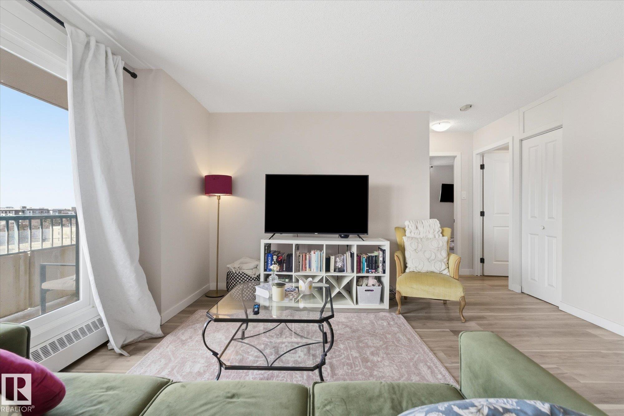 https://zimg.paragon.ice.com/ParagonImages/Property/PM/RAE/225399301/11/0/0/40fd41e065eb917eed7ce1170a3d8a7d/1/7e3c9250f59bfb9b2afdd70b477b45ab/225399301-e29eeebf-4571-4906-9f78-b31bbbff8b8a.JPG
