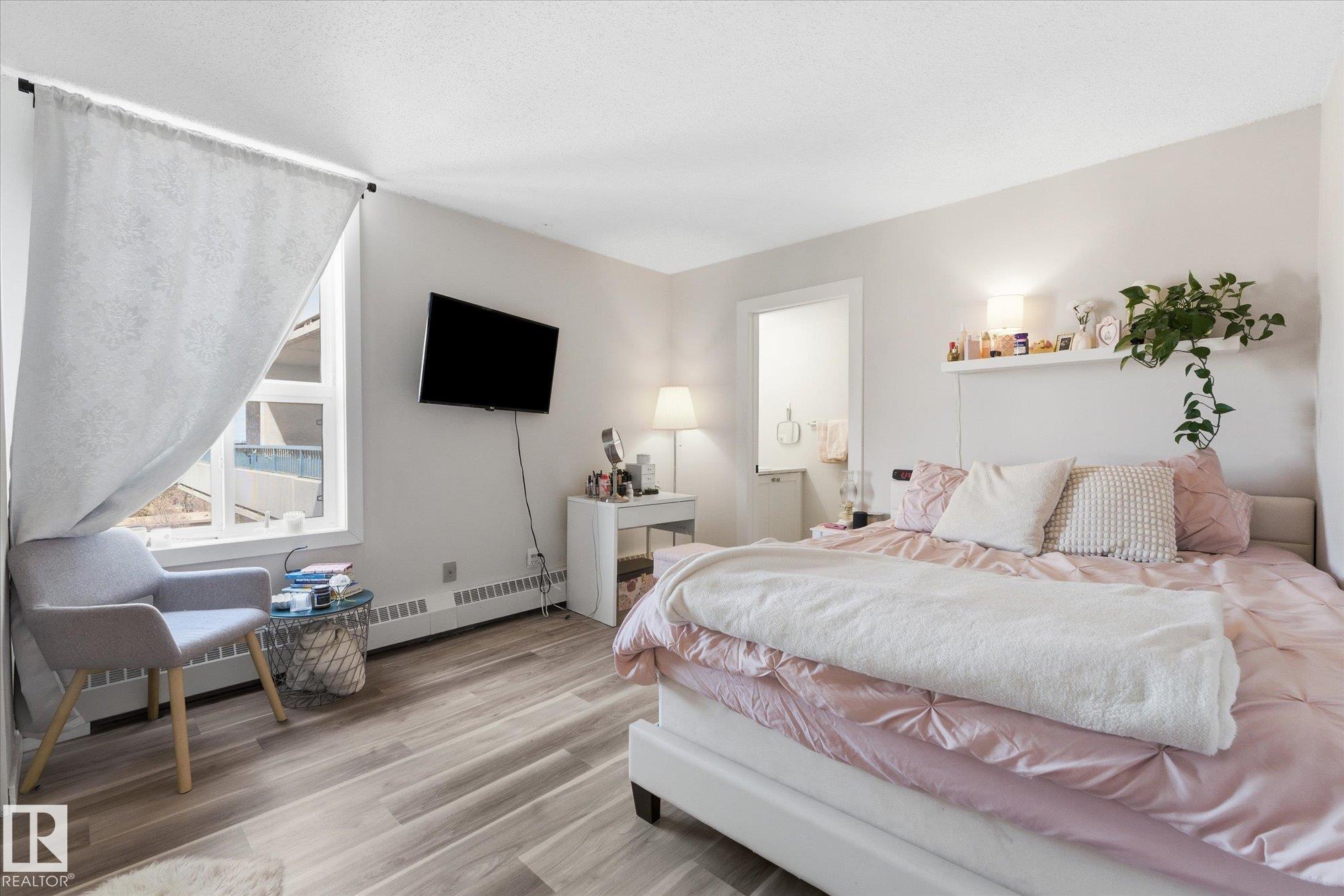 https://zimg.paragon.ice.com/ParagonImages/Property/PM/RAE/225399301/14/0/0/eb0e5e18d1a29edda15eeab63d269739/1/7e3c9250f59bfb9b2afdd70b477b45ab/225399301-3be7c551-82b4-474b-9c07-888a87f7c9ef.JPG
