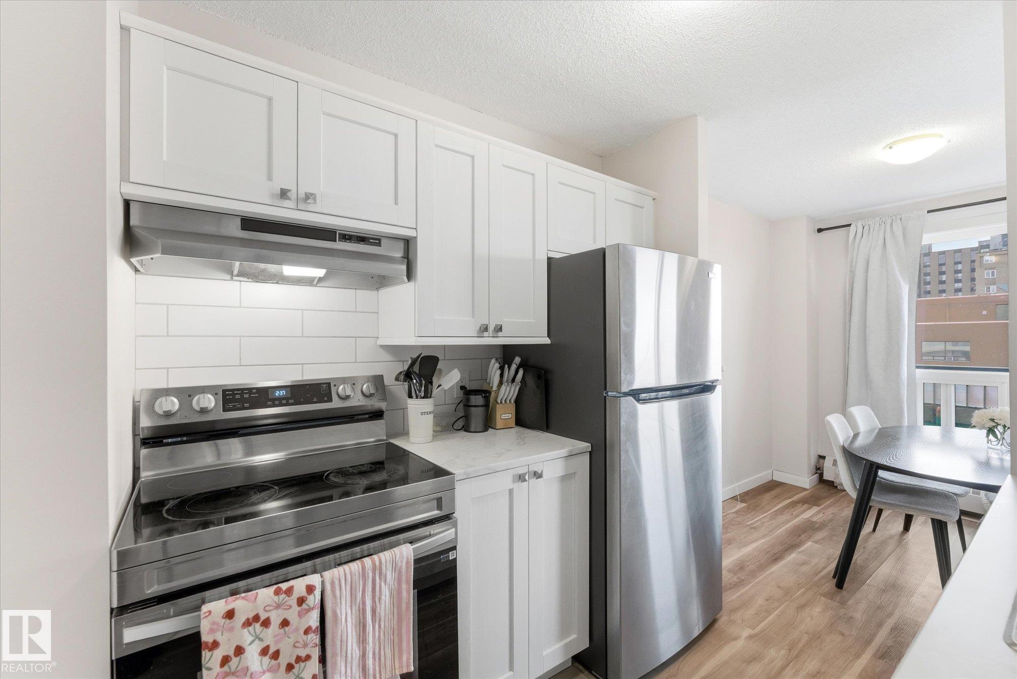 Picture for #905 10175 114 ST NW