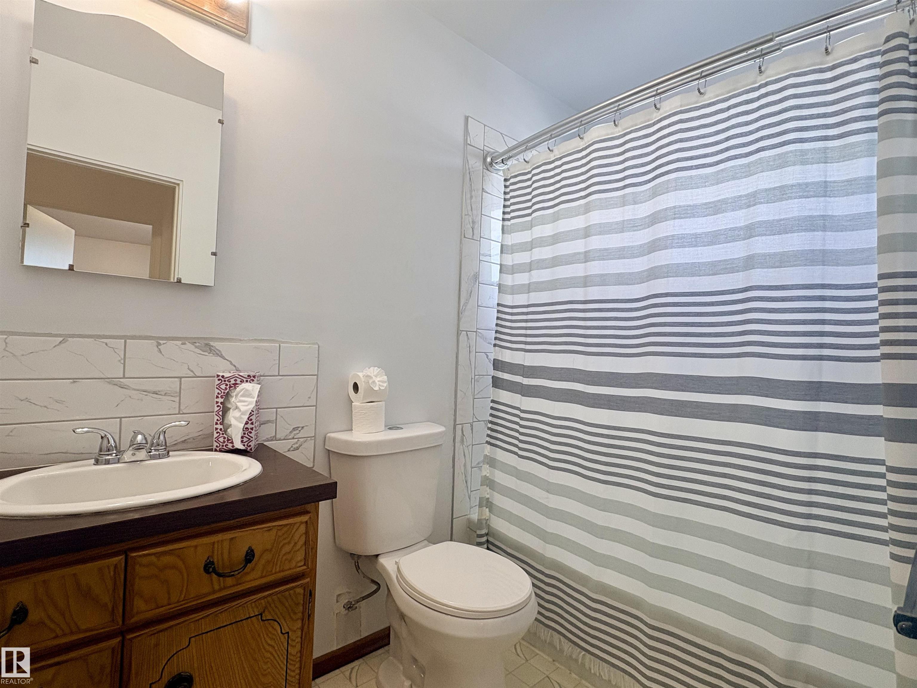 Photo 29 at 16321 109a Avenue NW, Mayfield, Edmonton