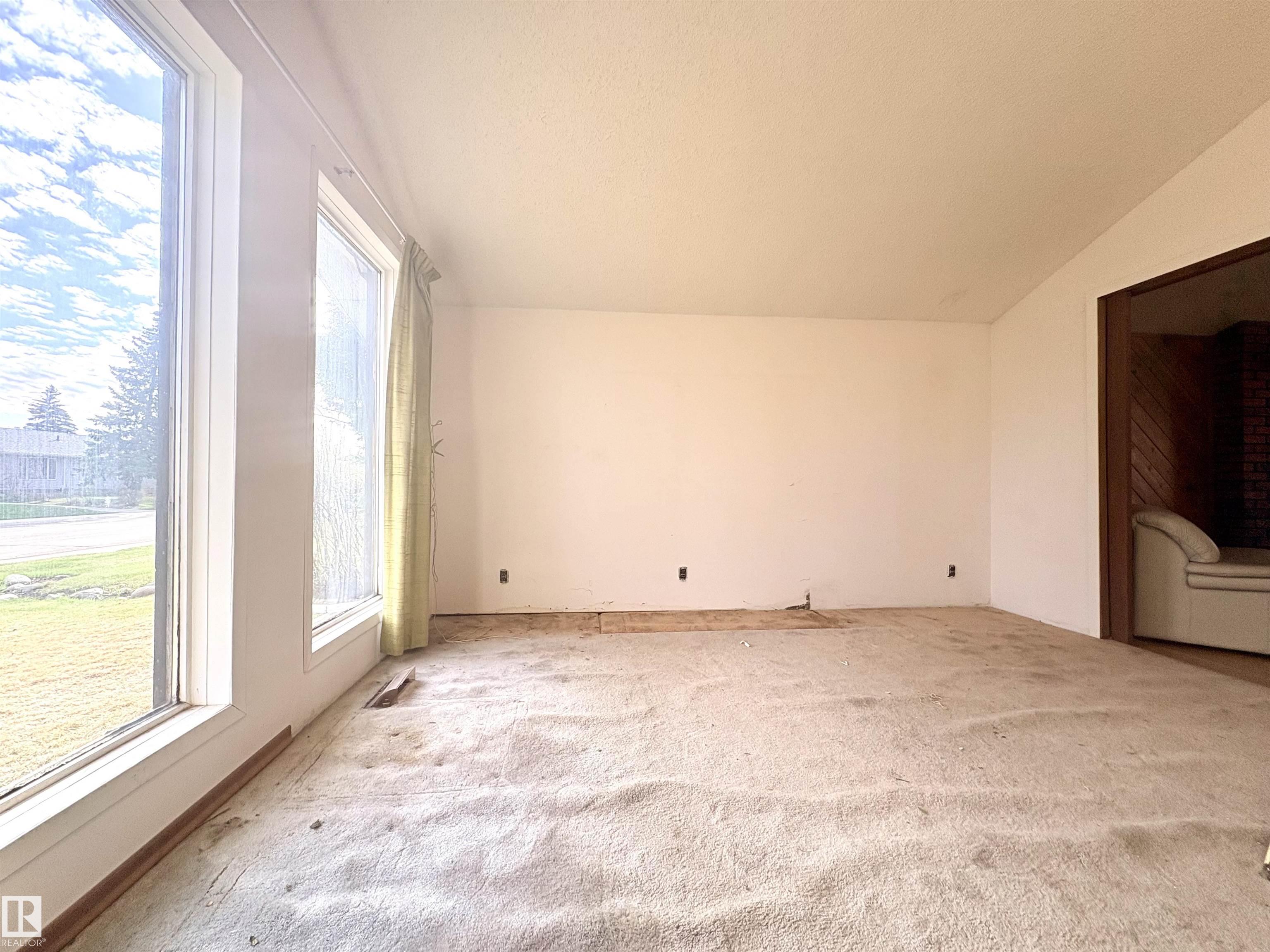 16321 109a Avenue NW, Mayfield, Edmonton