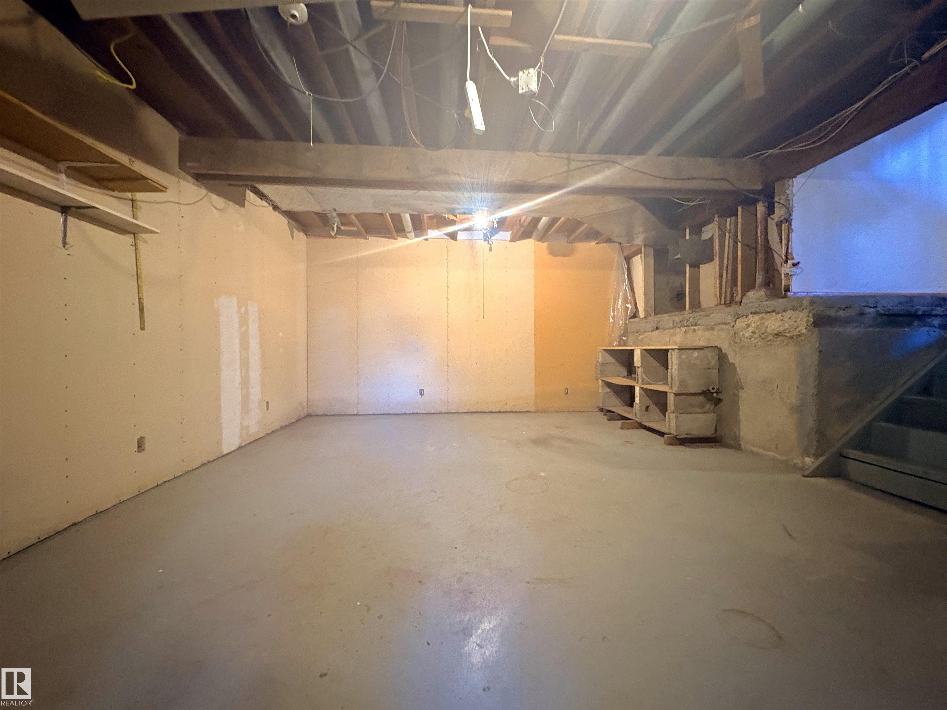 Photo 47 at 16321 109a Avenue NW, Mayfield, Edmonton