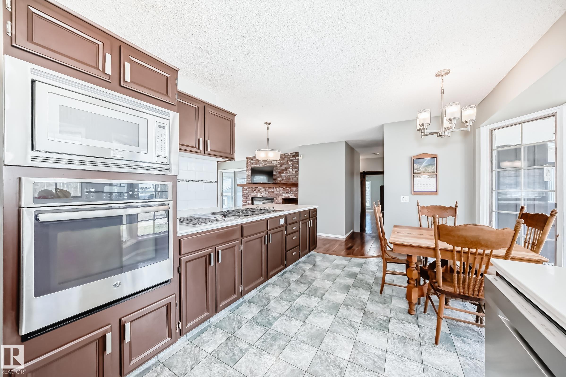 Photo 9 at 73 - 52131 Rge Road 210, Sierra Grande Estates, Rural Strathcona County