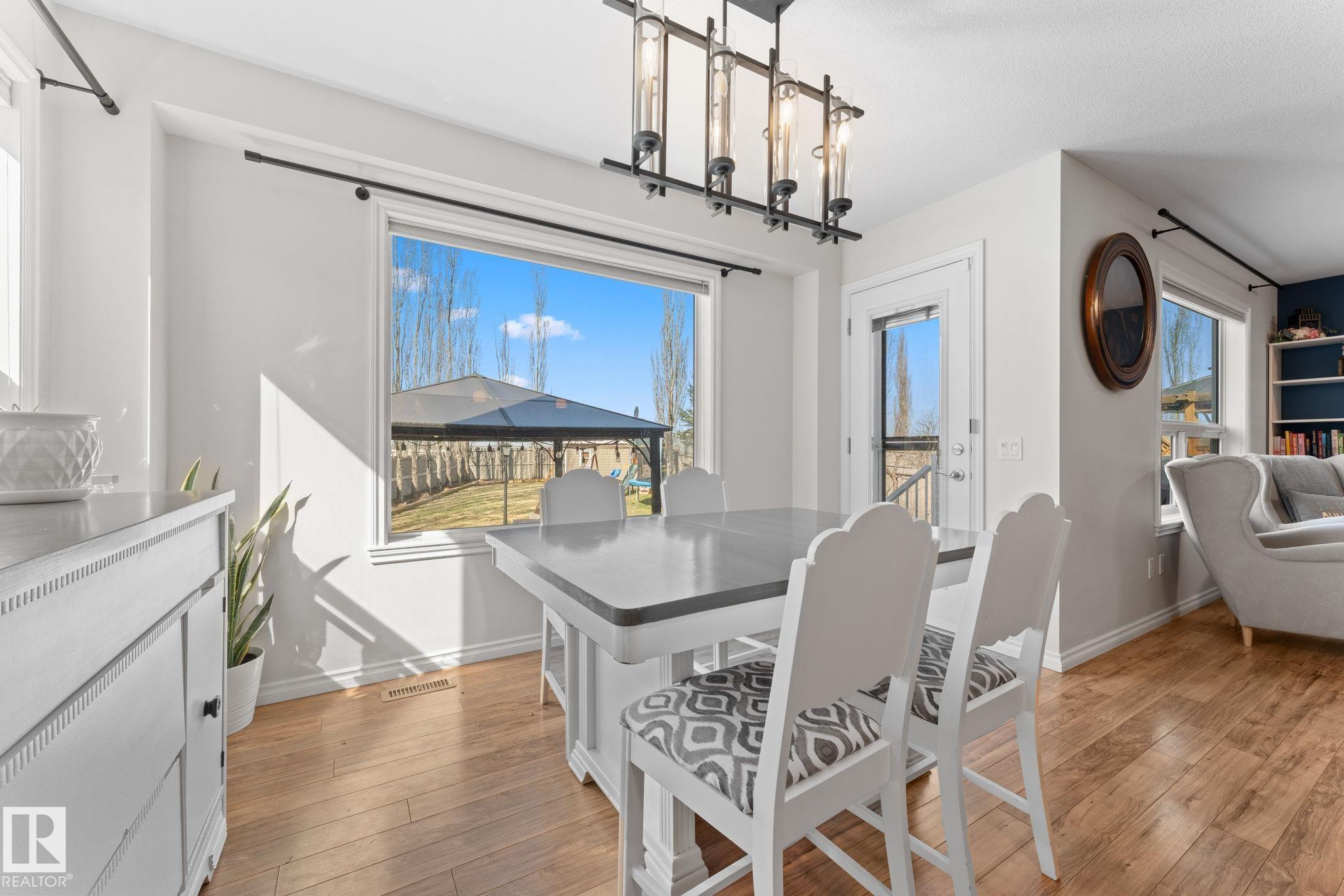 Photo 17 at 132 Selkirk Place, Suntree, Leduc