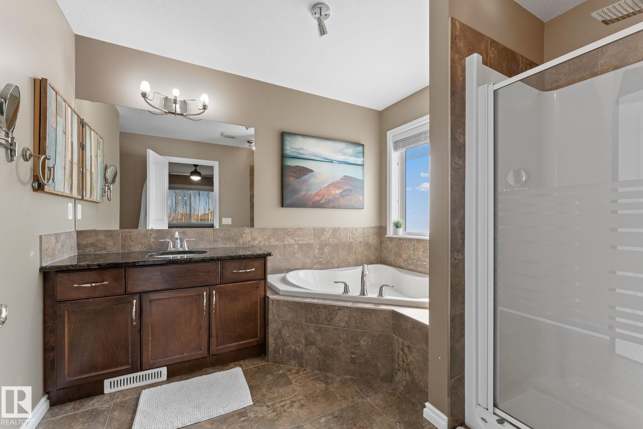 Photo 34 at 132 Selkirk Place, Suntree, Leduc