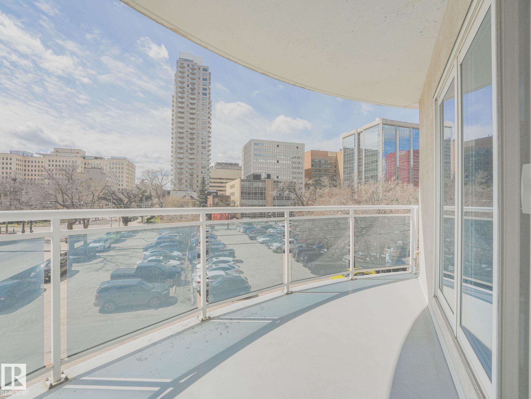 https://zimg.paragon.ice.com/ParagonImages/Property/PM/RAE/225399323/26/0/0/f97c484f37fded64b9c6f72b1dff41f7/1/019ff0f505c4003630acf613fb8dd221/225399323-cabb8d1e-c8a9-47f0-bf2e-dd25821e6db7.JPG