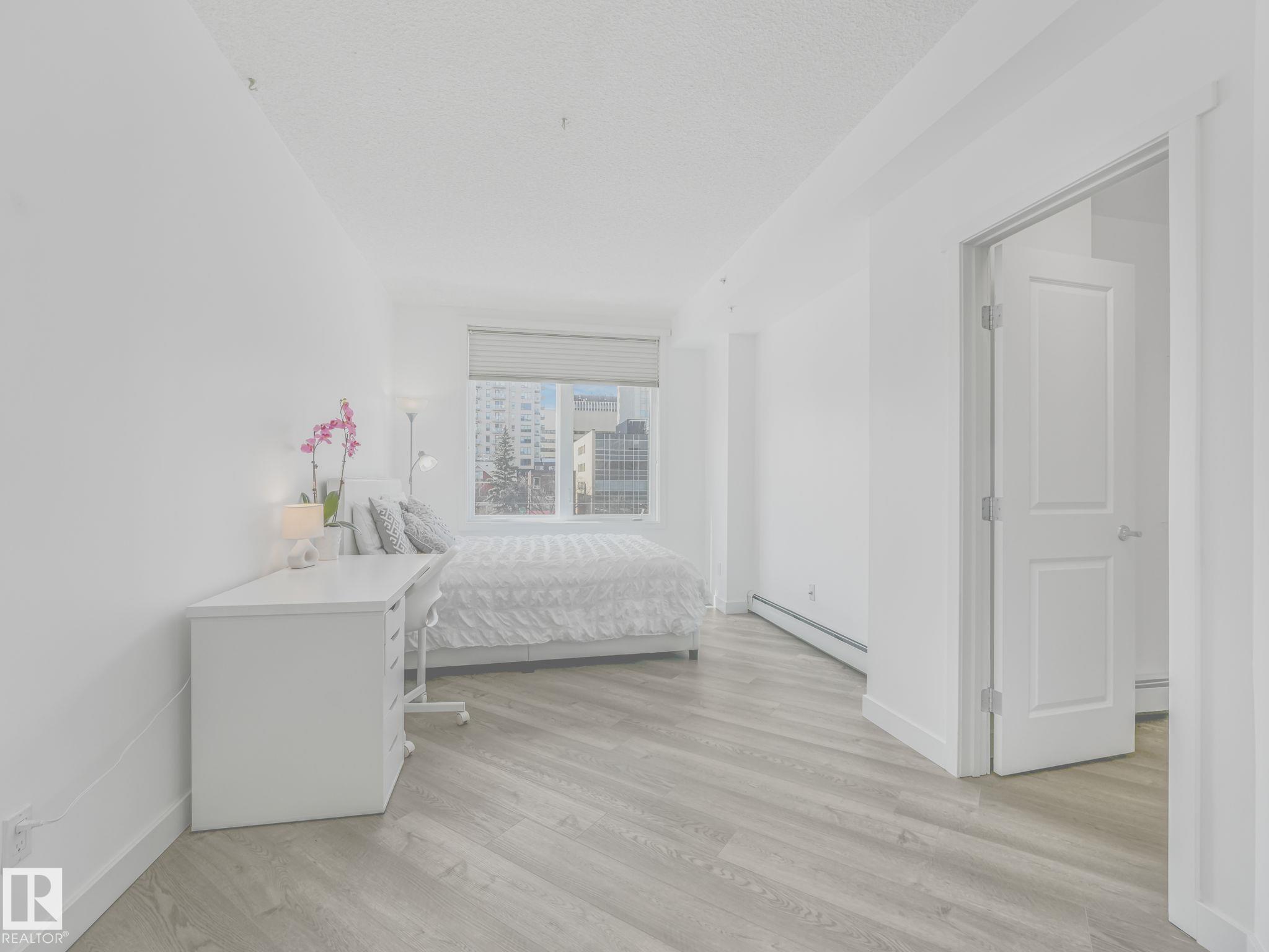 https://zimg.paragon.ice.com/ParagonImages/Property/PM/RAE/225399323/45/0/0/c8d80f66ebeb997d579e7b02d3dd23e3/1/019ff0f505c4003630acf613fb8dd221/225399323-5dc1d554-f902-4841-99b8-ad36ef4733e7.JPG