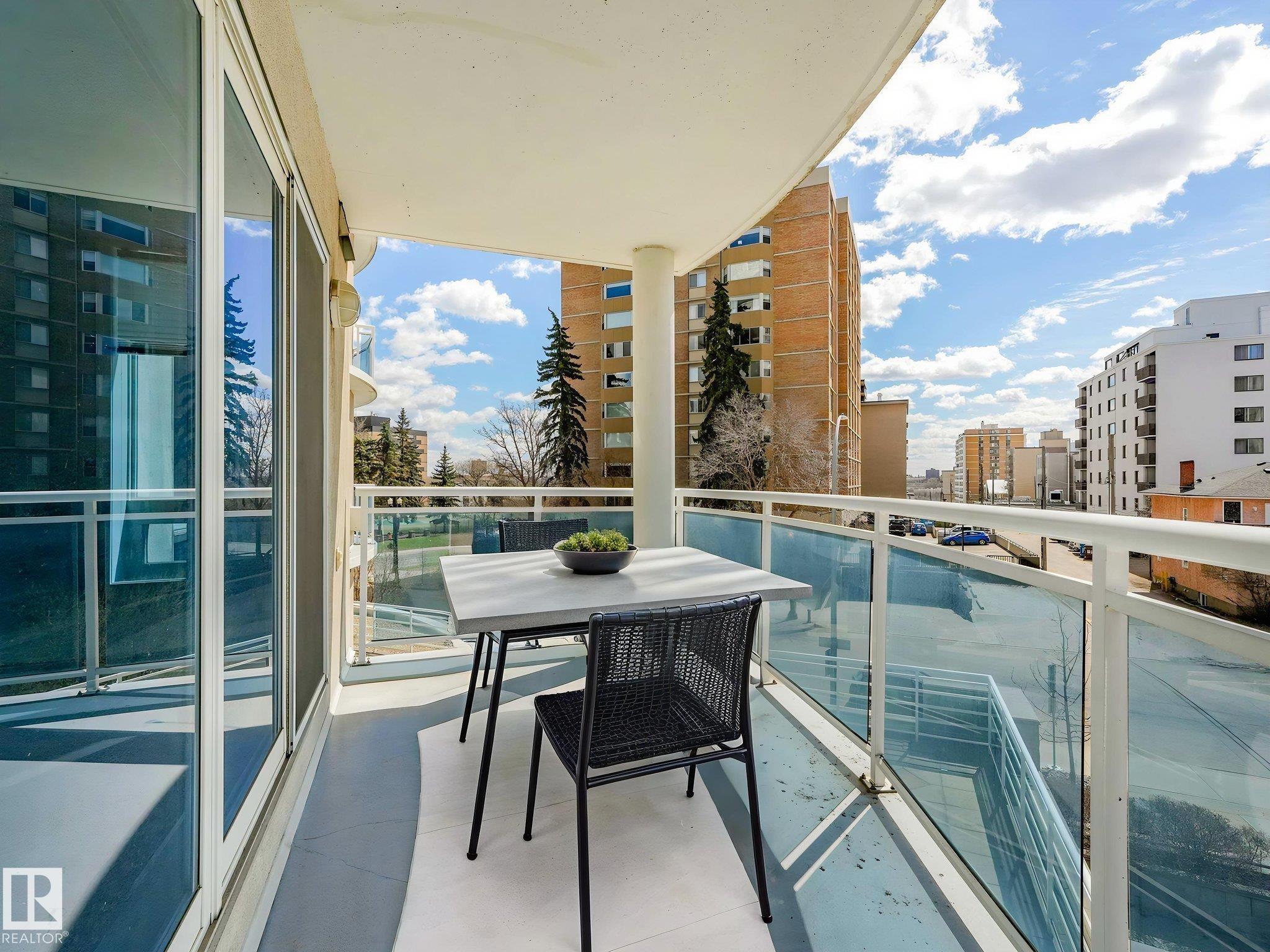 https://zimg.paragon.ice.com/ParagonImages/Property/PM/RAE/225399323/9/0/0/2d0c05ffc0fd2a3014d09eb39ef9f372/1/019ff0f505c4003630acf613fb8dd221/225399323-882cf8d3-3d4d-463a-b8d7-6bd2328f14d3.JPG