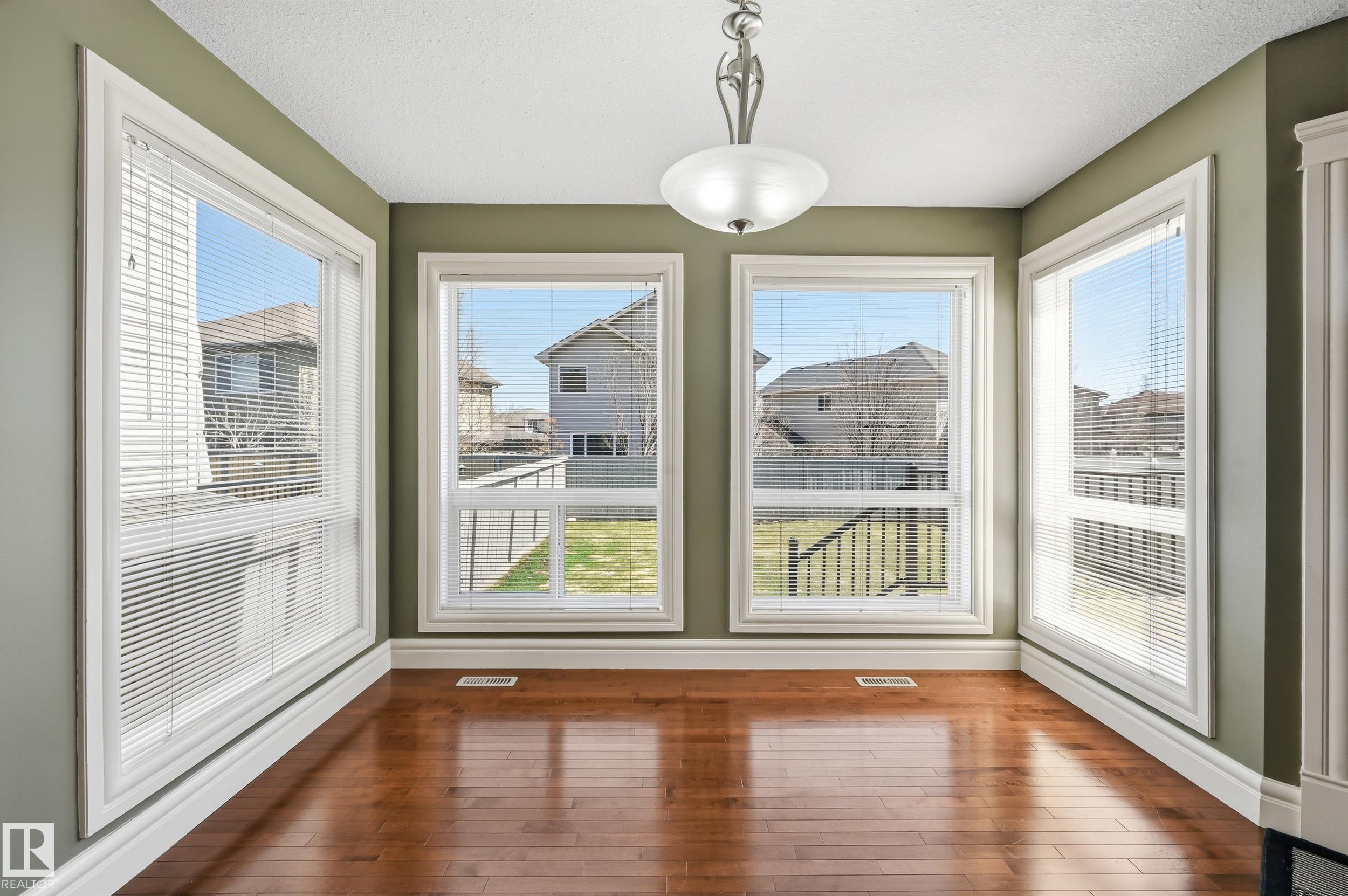 Photo 11 at 16411 43 Street NW, Brintnell, Edmonton