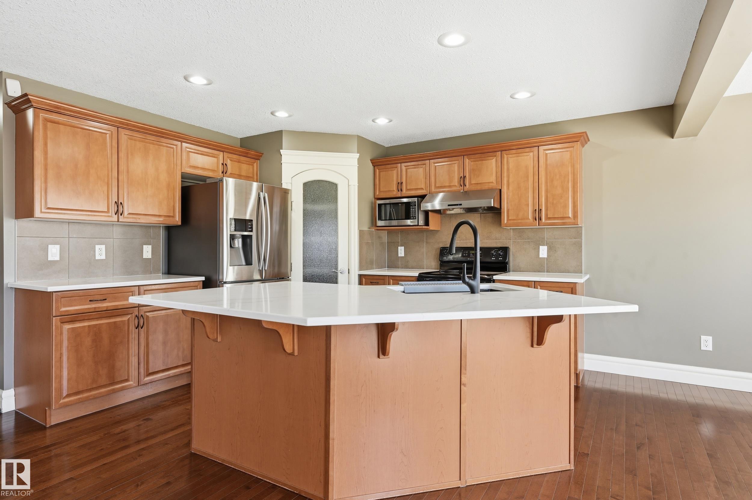 Photo 13 at 16411 43 Street NW, Brintnell, Edmonton