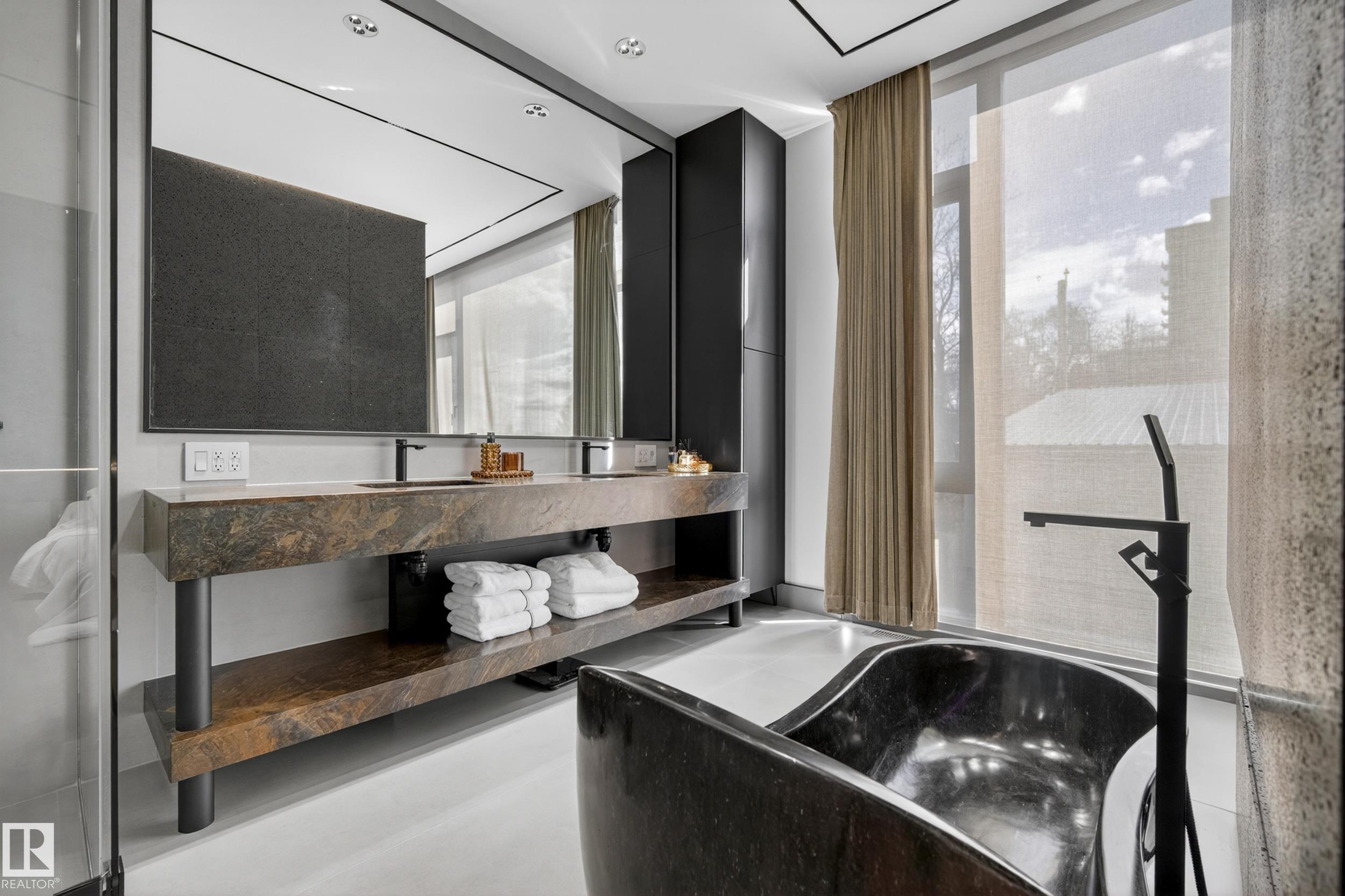 Photo 25 at 14035 104 Avenue NW, Glenora, Edmonton