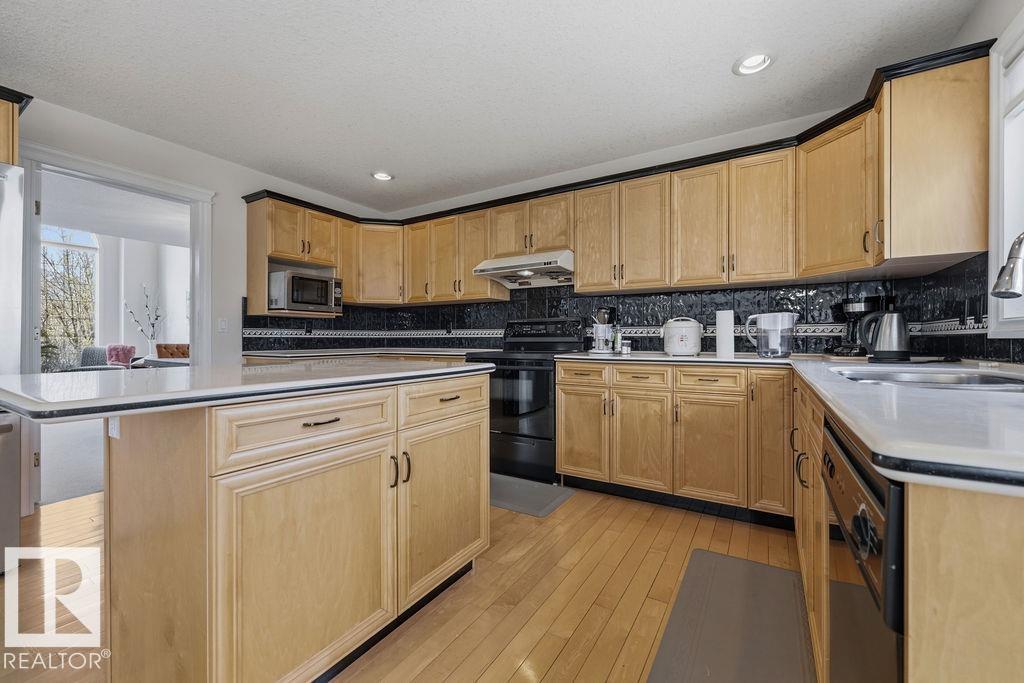Photo 20 at 11551 14 Avenue NW, Twin Brooks, Edmonton