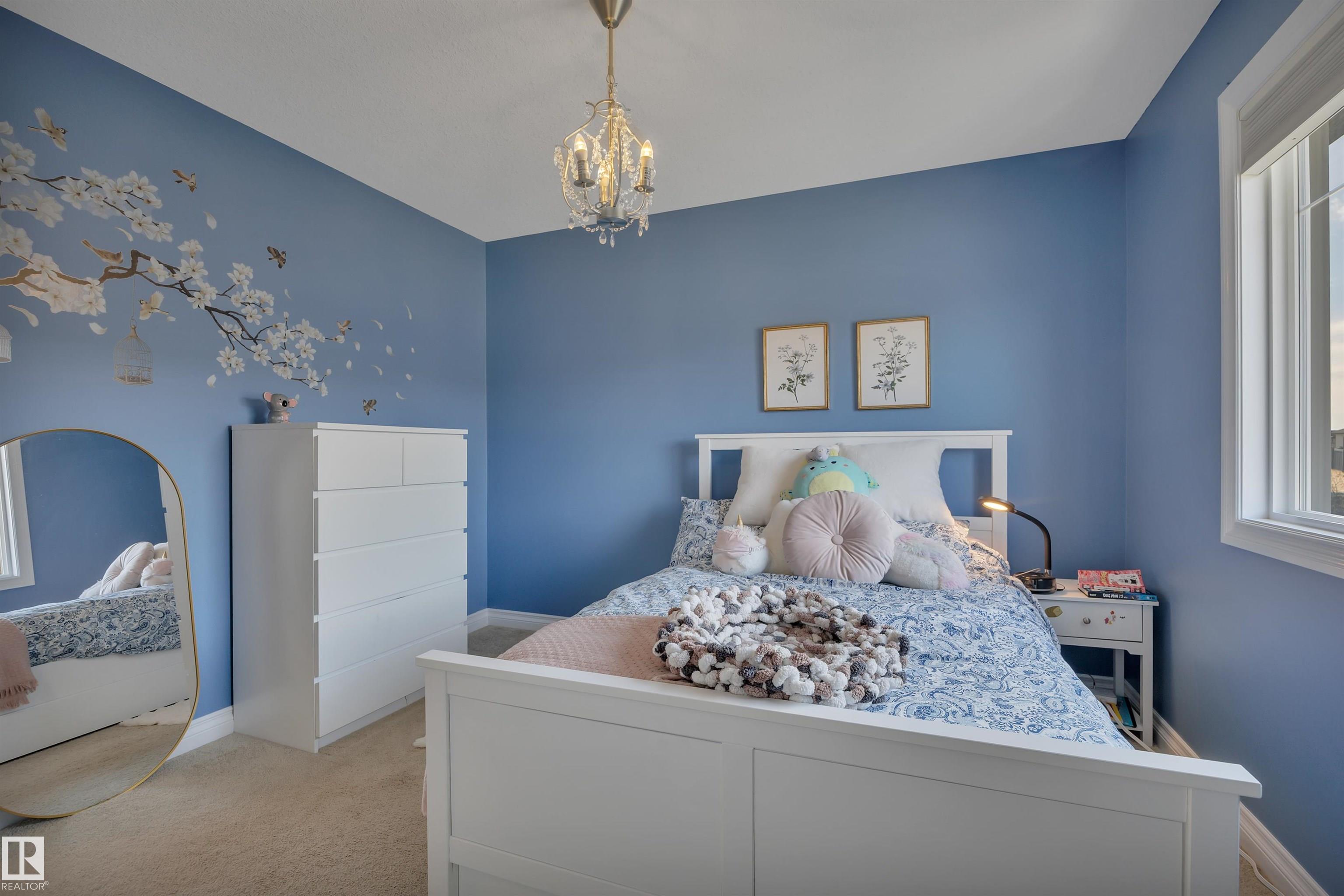 https://zimg.paragon.ice.com/ParagonImages/Property/PM/RAE/225399335/29/0/0/d6f74322fab23318b42781d71af2f693/1/d3f152ccda4f73f6cf1f8eeb59e81fad/225399335-5f719dd6-7584-44cc-8560-3f4054e7c5a1.JPG