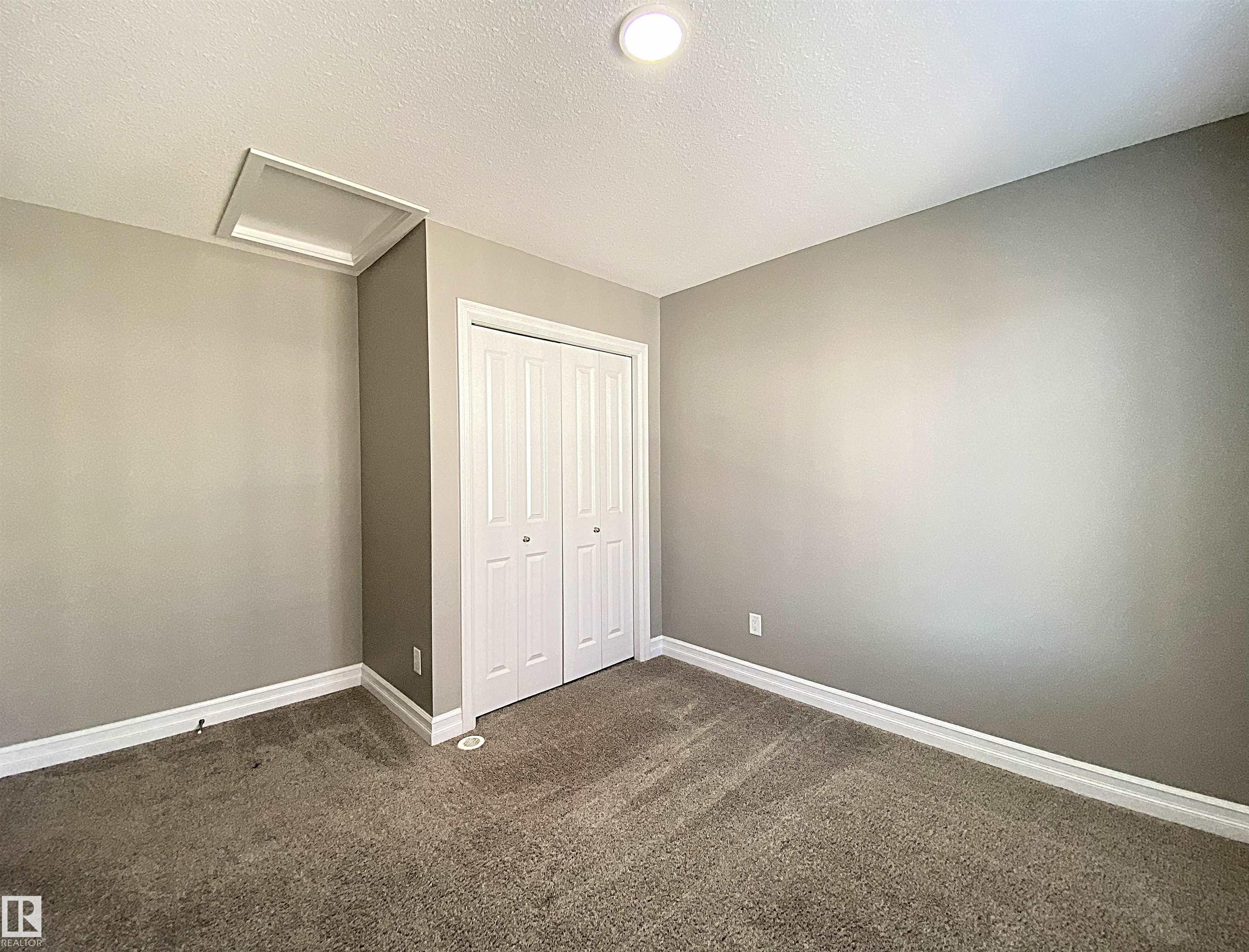 https://zimg.paragon.ice.com/ParagonImages/Property/PM/RAE/225399348/22/0/0/f0f56dfc2553dfd760674cbdf52b82fd/1/47e10913782e2022c093fa6e90cc7c8c/225399348-5082c934-9f08-42eb-94b5-603311a180d4.JPG