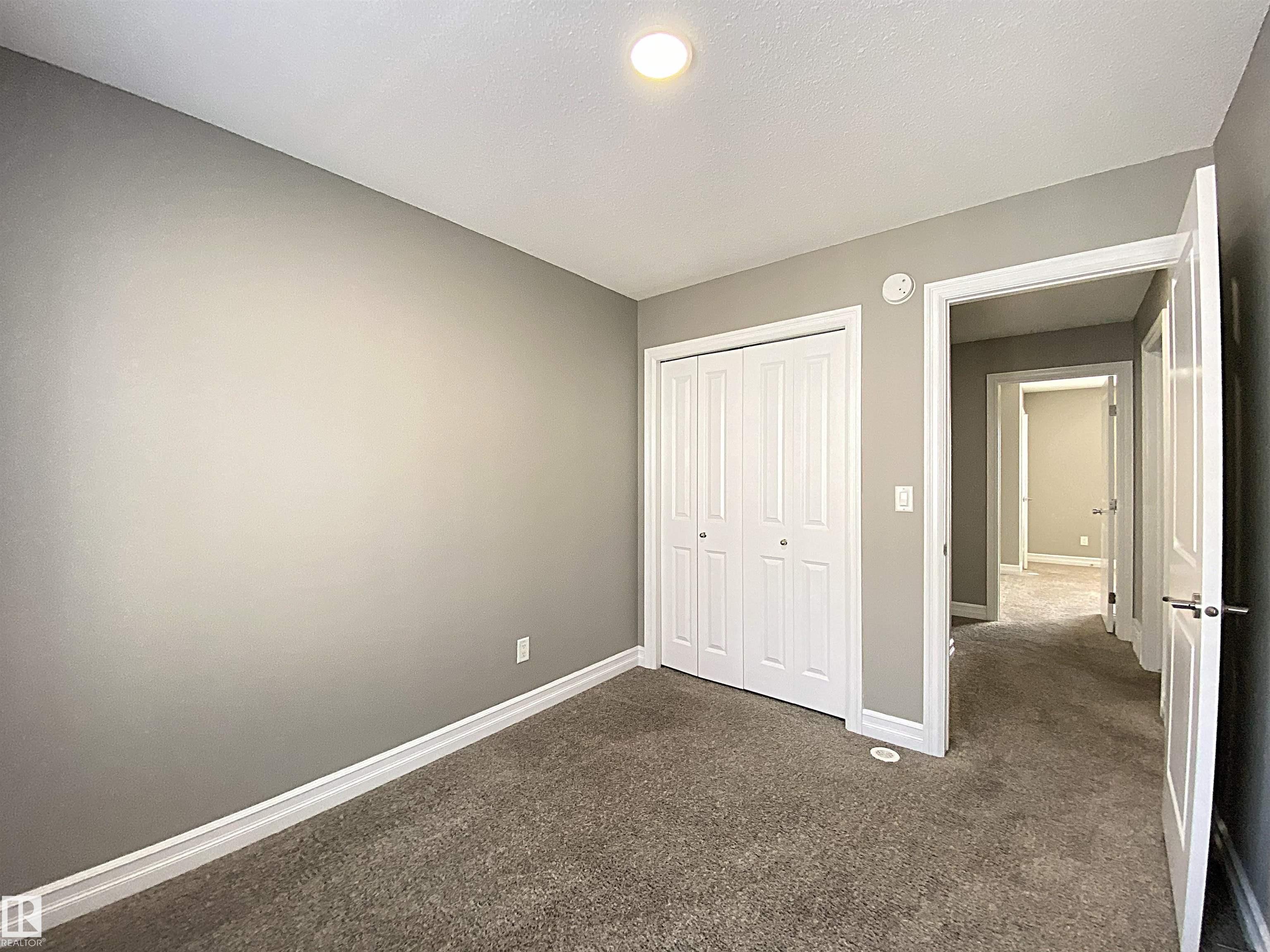 https://zimg.paragon.ice.com/ParagonImages/Property/PM/RAE/225399348/25/0/0/a272b8cbfd36a9fc34bb37cce33465be/1/47e10913782e2022c093fa6e90cc7c8c/225399348-d19d5a8a-0b30-4e1c-bbf2-3d6b50ccea0c.JPG