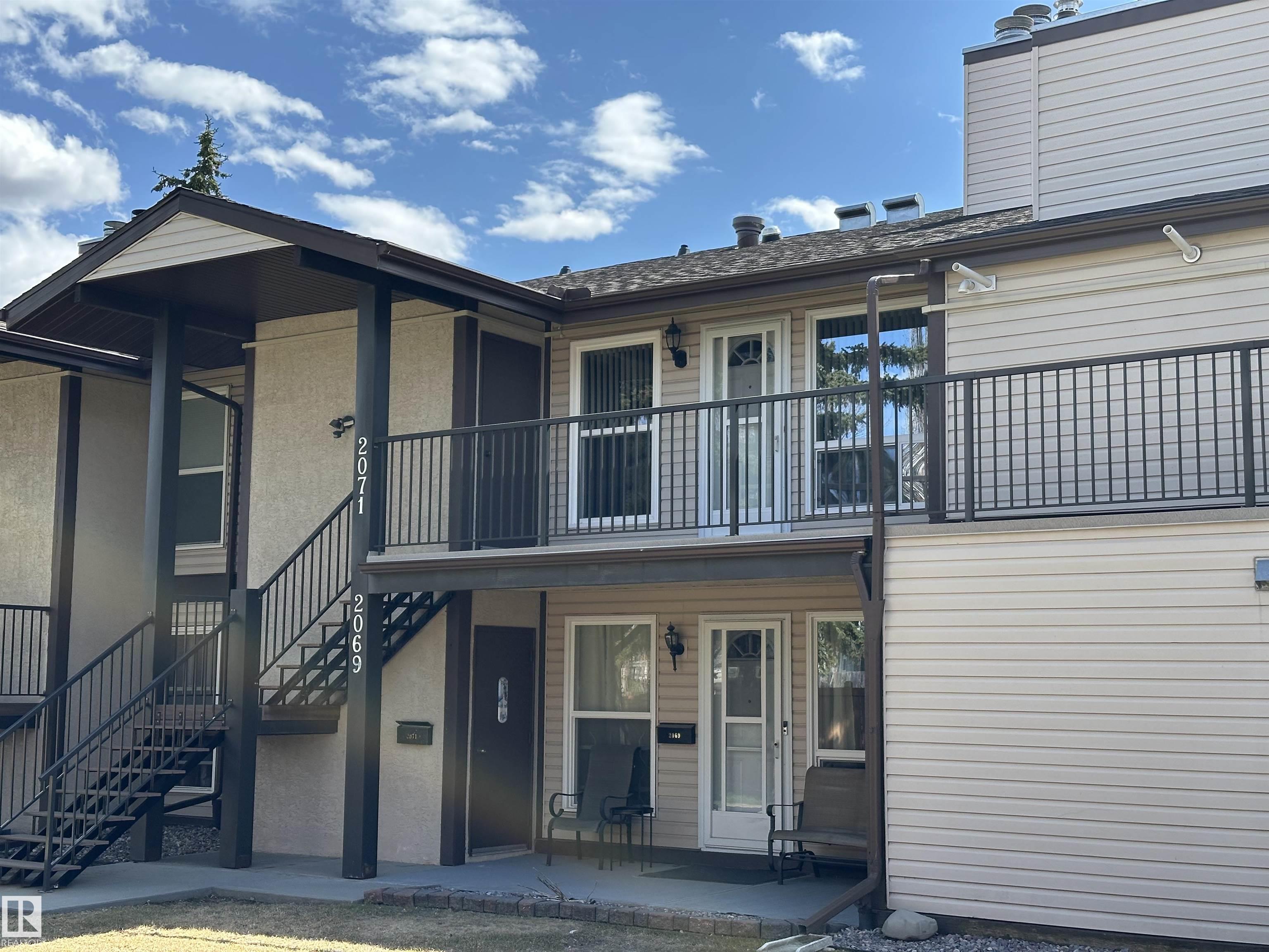 Picture for 2071 SADDLEBACK RD NW