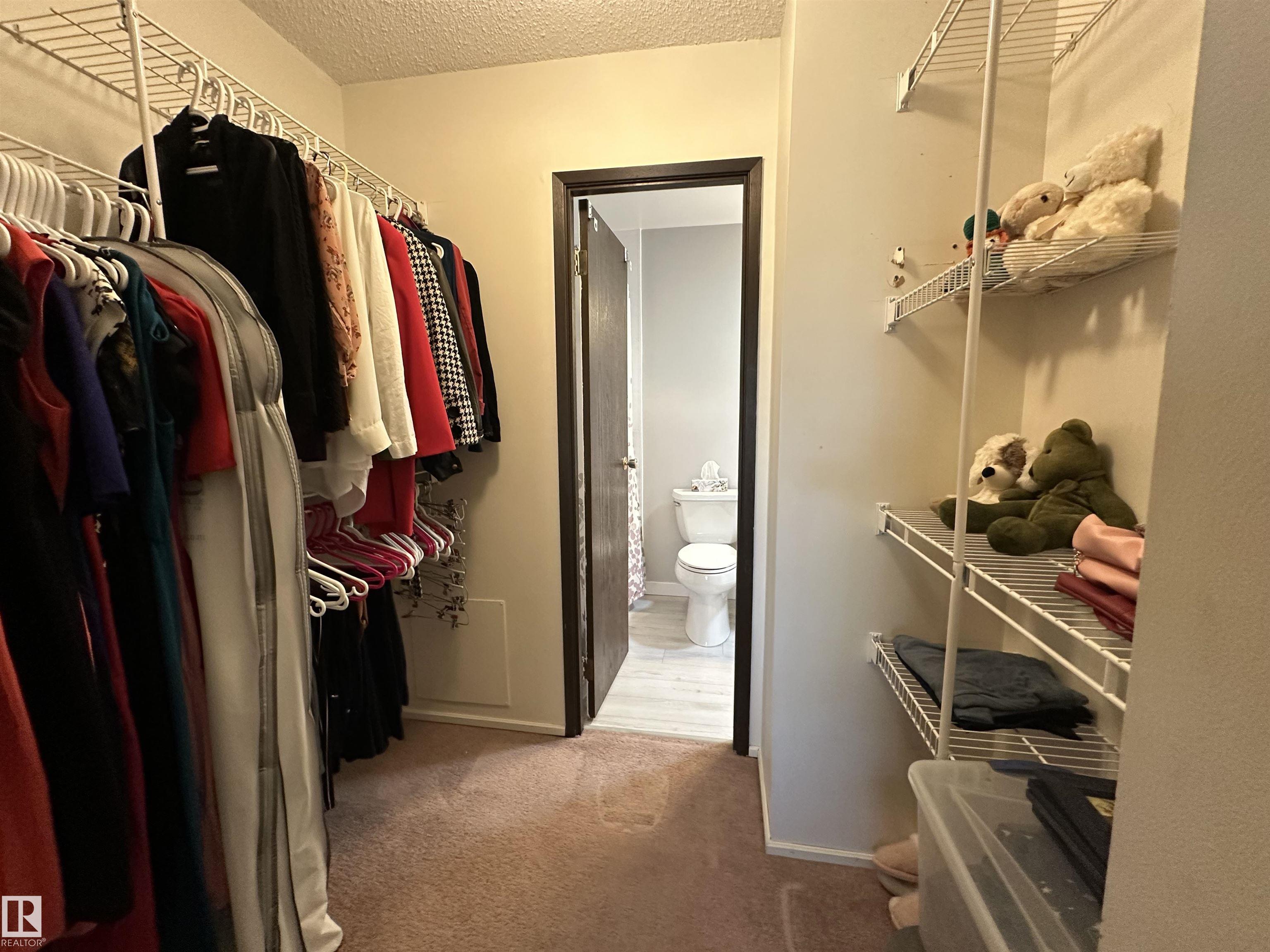 https://zimg.paragon.ice.com/ParagonImages/Property/PM/RAE/225399349/11/0/0/19cd8ec3a569ae68d0e357c8c287eb29/1/640fb96d3169cfe50c8d45c485005720/225399349-fea7eedf-f4b5-4abb-898b-666f2b88b100.JPG