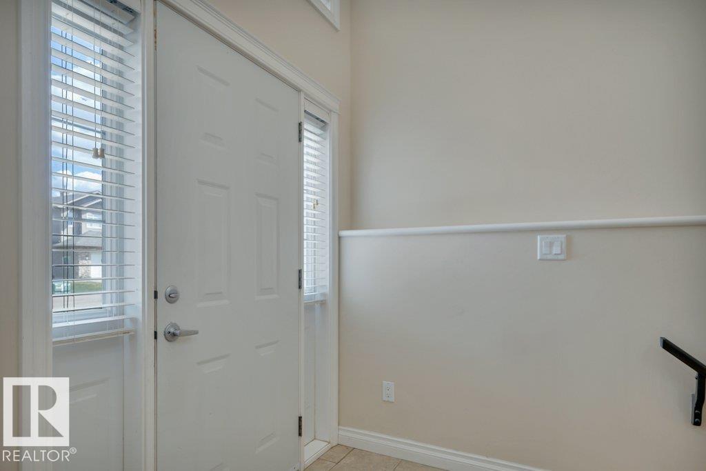 8 Kingdom Place, West Haven, Leduc