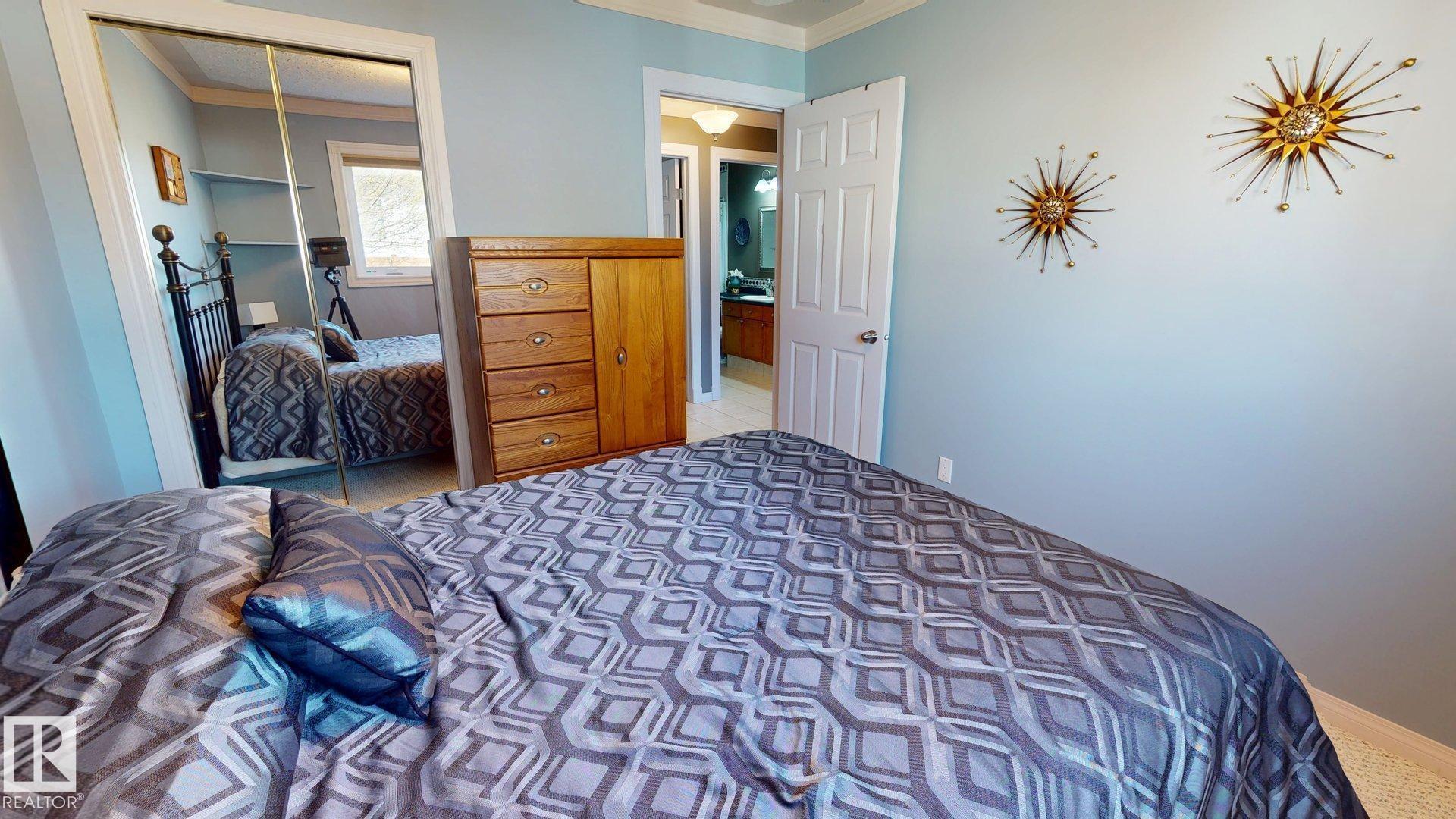Photo 12 at 76 Chancery Way, Charlton Heights, Sherwood Park