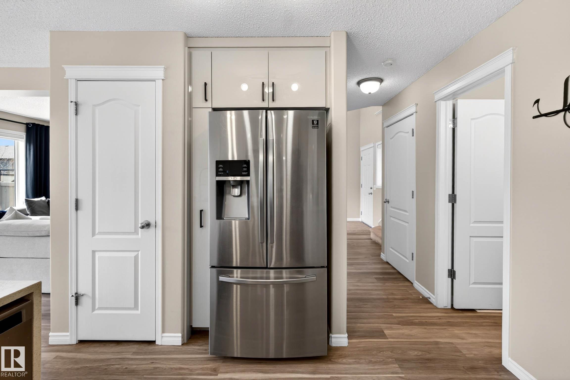 https://zimg.paragon.ice.com/ParagonImages/Property/PM/RAE/225399357/14/0/0/5da46826f22073b7b38e0c315c5f7a6a/1/d2131e5306e6232fae71cf12ca5e12e0/225399357-adfacb46-4ea0-4d67-9fc4-b304cf33b489.JPG