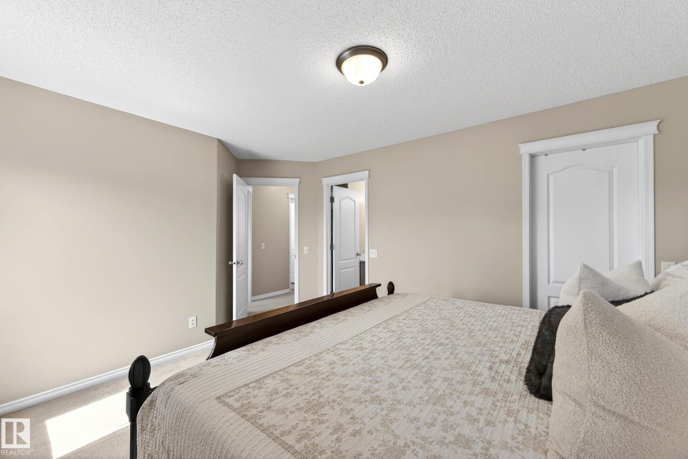 https://zimg.paragon.ice.com/ParagonImages/Property/PM/RAE/225399357/24/0/0/1f424de8812c0be0a419efcb740f3b7c/1/d2131e5306e6232fae71cf12ca5e12e0/225399357-4dda1c84-fa37-4d9b-b578-7d1a9be10474.JPG