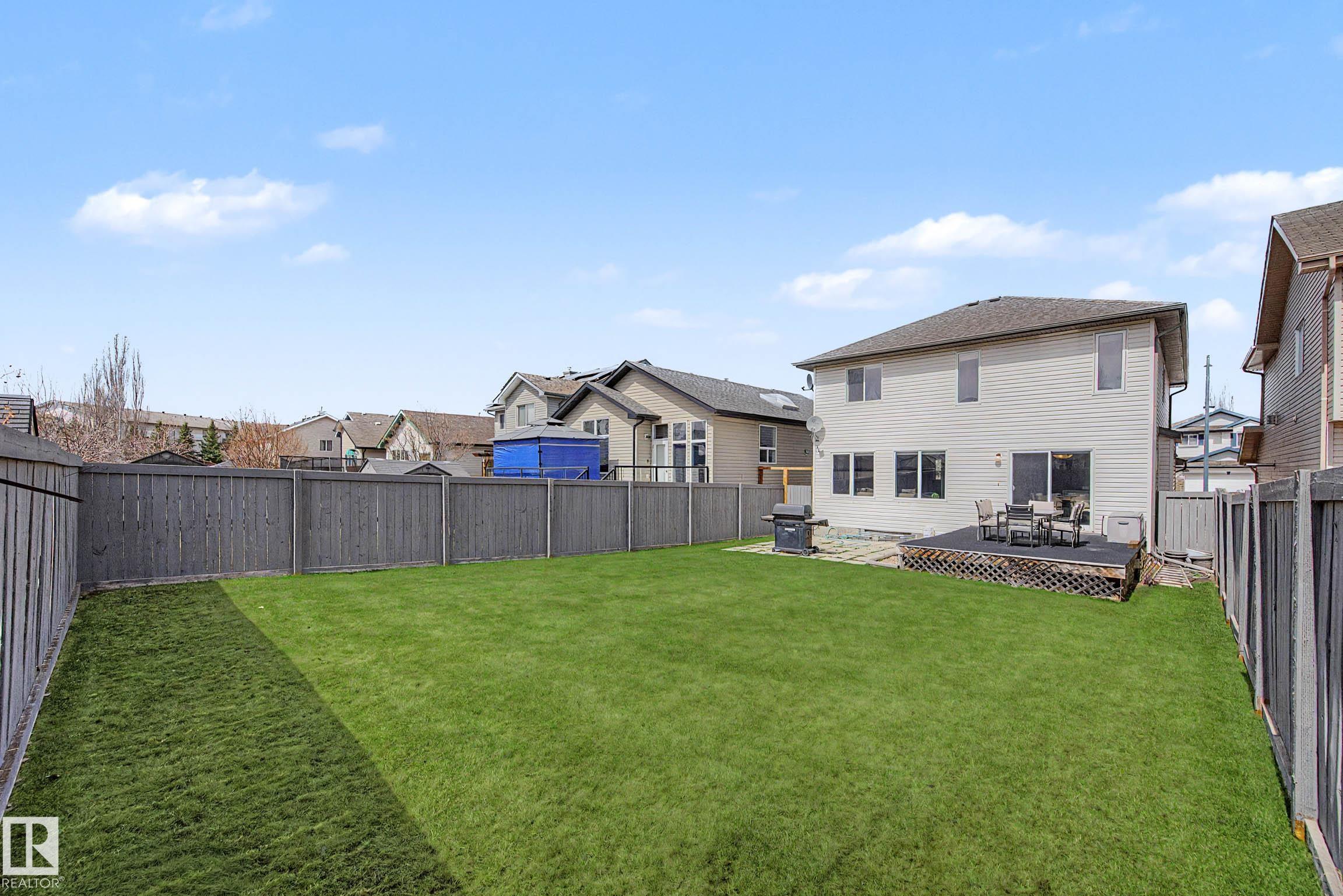 https://zimg.paragon.ice.com/ParagonImages/Property/PM/RAE/225399357/41/0/0/94c1db7f078cb109fb22b87f13cafc3c/1/d2131e5306e6232fae71cf12ca5e12e0/225399357-4c445b09-6598-4d05-95ff-1aa36c08ec47.JPG