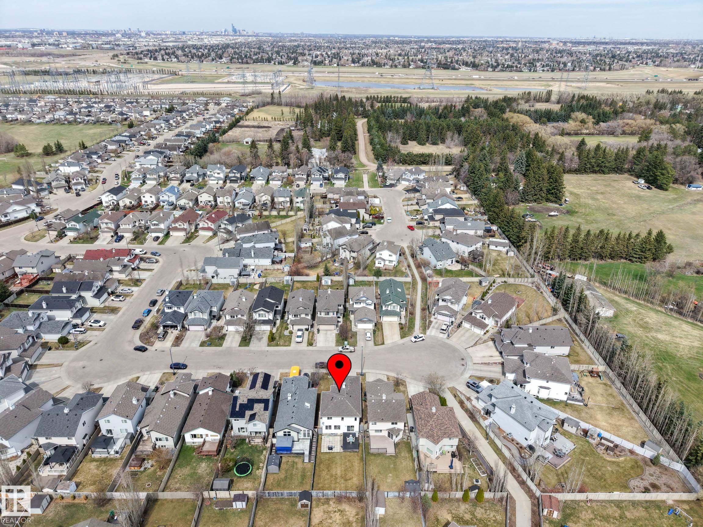 https://zimg.paragon.ice.com/ParagonImages/Property/PM/RAE/225399357/49/0/0/c90cd977d2dbbda0dac8f3fd338b7977/1/d2131e5306e6232fae71cf12ca5e12e0/225399357-164137f0-d5b2-4a44-be08-30ad48bb35c0.JPG