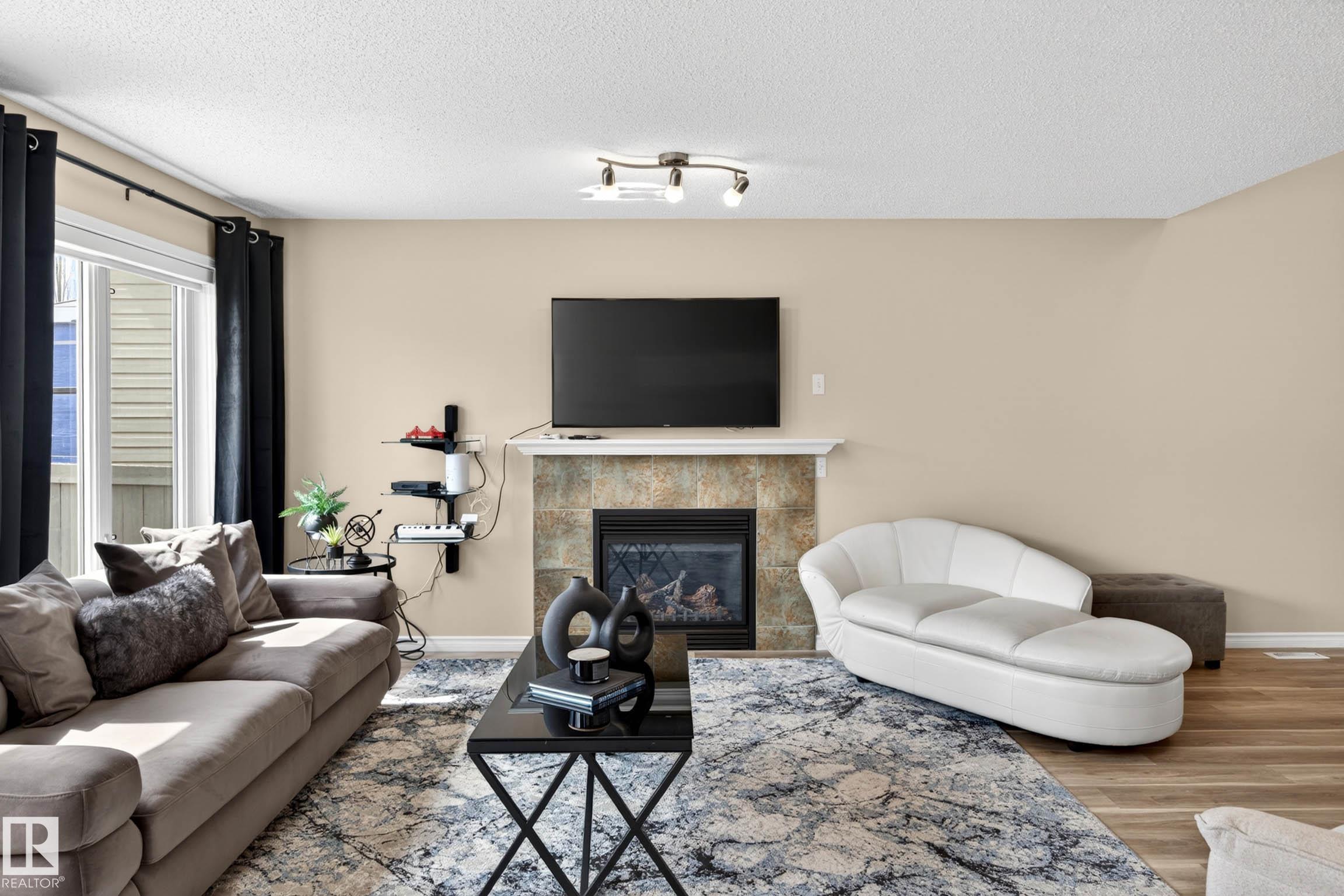 Picture for 7723 7A AV SW