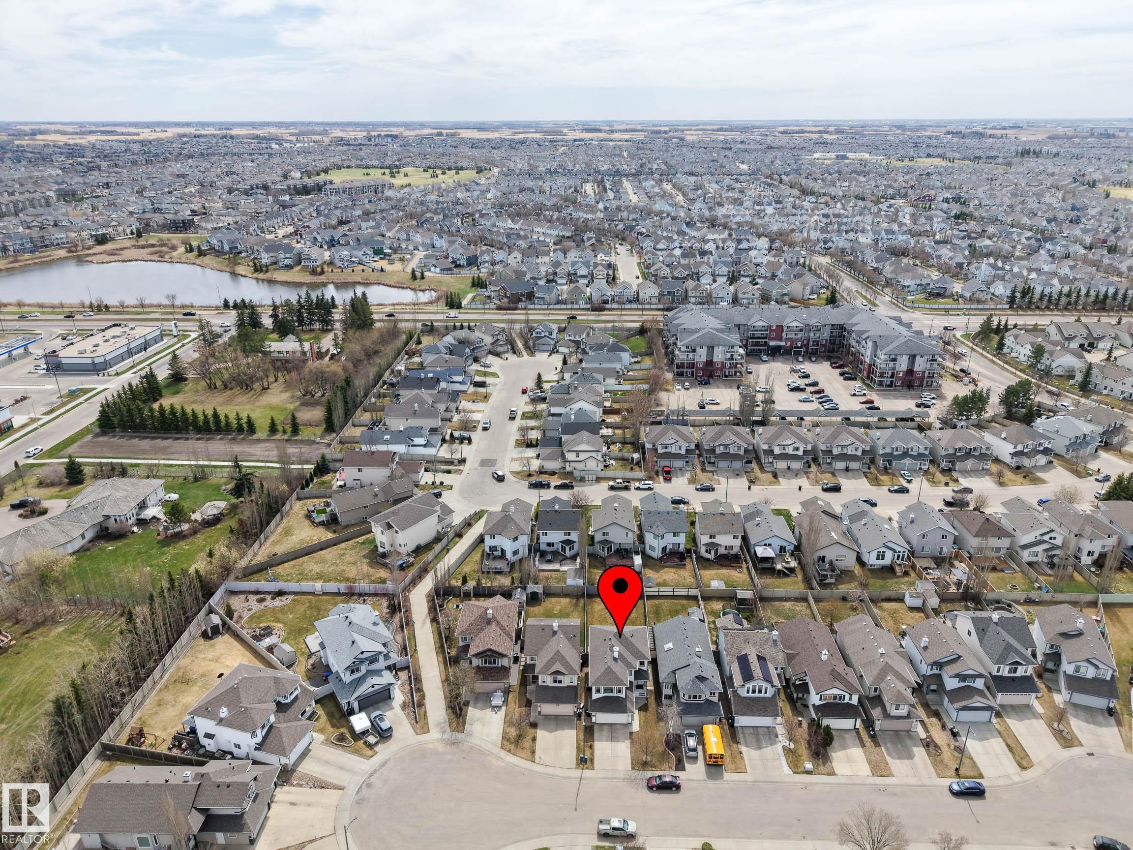 https://zimg.paragon.ice.com/ParagonImages/Property/PM/RAE/225399357/52/0/0/b7df611756bd38c4edf5545147408f69/1/d2131e5306e6232fae71cf12ca5e12e0/225399357-b0c671d7-6f52-4cd2-903b-8beec710ec1a.JPG