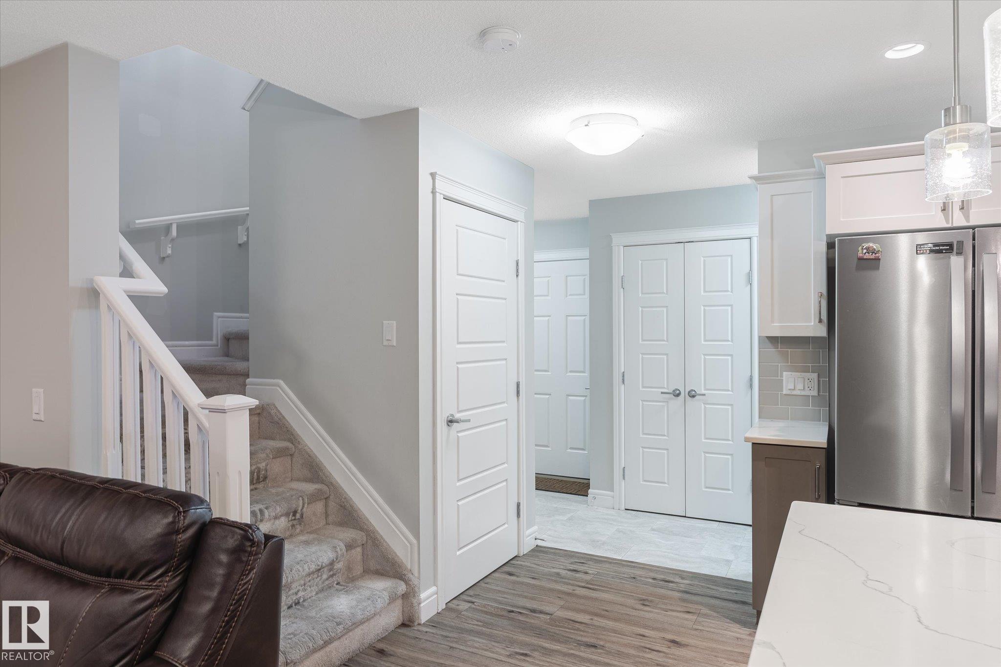 https://zimg.paragon.ice.com/ParagonImages/Property/PM/RAE/225399359/17/0/0/5f8a9efd948245267099263a151286cf/1/27e5dfb306e4e7c4e585e4d453959253/225399359-79ADBCC7-E1B0-498E-B72F-01F3D5467A2E.JPG