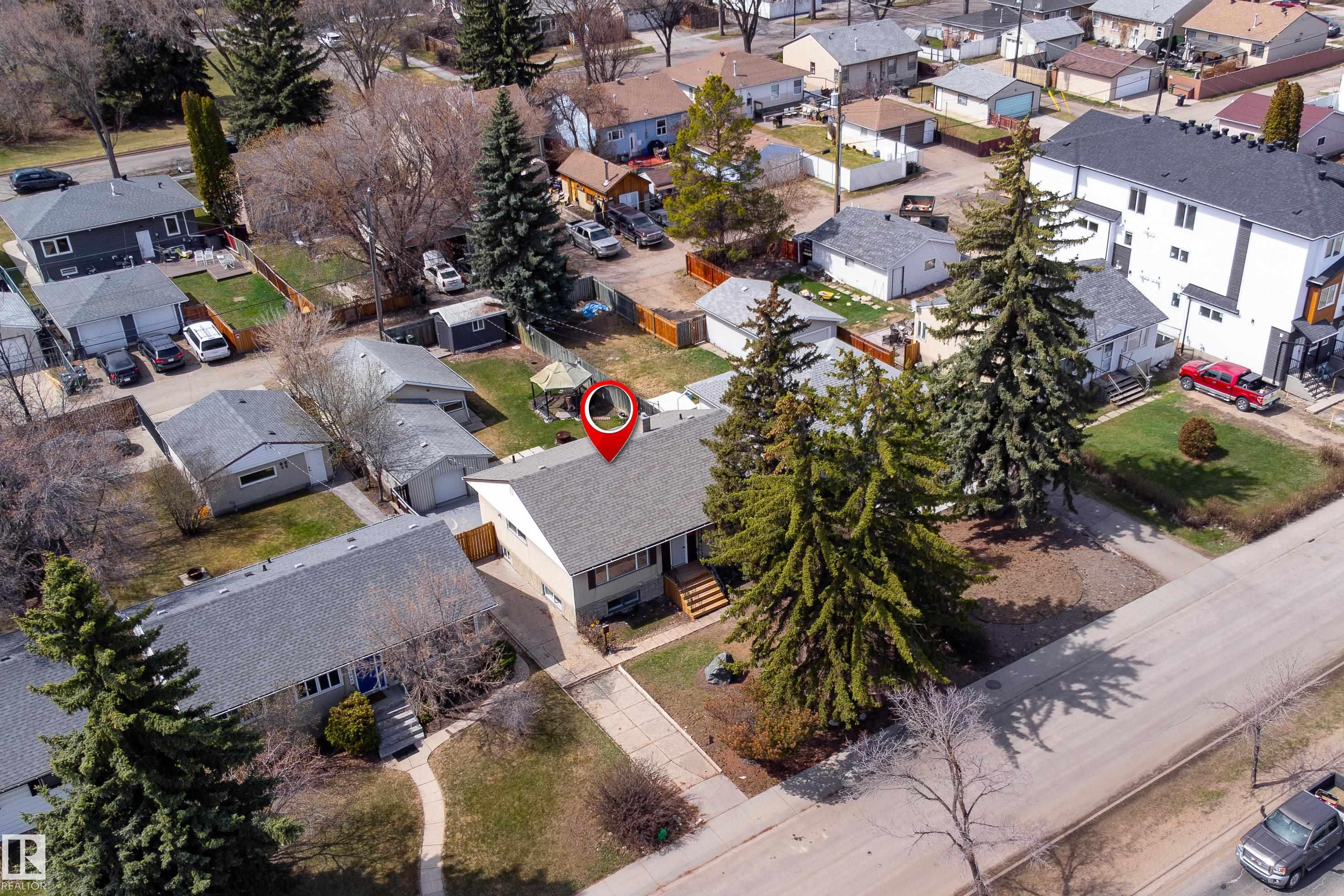 https://zimg.paragon.ice.com/ParagonImages/Property/PM/RAE/225399362/38/0/0/e641d4e97b7de935cad8cb3e2c05ed70/1/4dcb15ca369960decdf701a681f8ae29/225399362-51aa35c9-673f-44e2-8297-7c67a85ff4e1.JPG