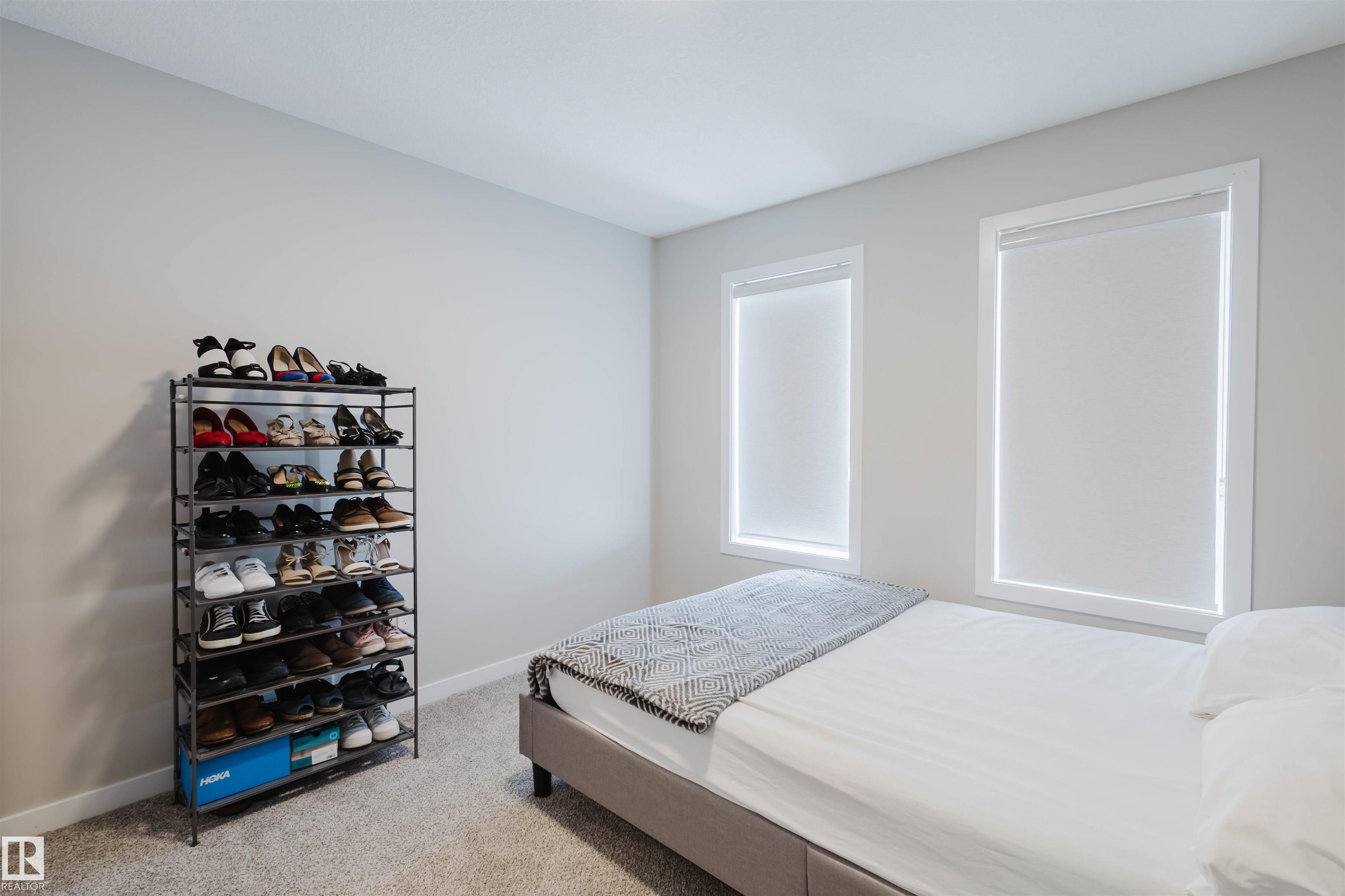 https://zimg.paragon.ice.com/ParagonImages/Property/PM/RAE/225399367/19/0/0/3aff1a14a3f3c016eb6df360eb1ba703/1/f05729ce8f91e721312c97fb3d28435c/225399367-2327B1A0-0653-4273-BDC8-49584E84E4B6.JPG