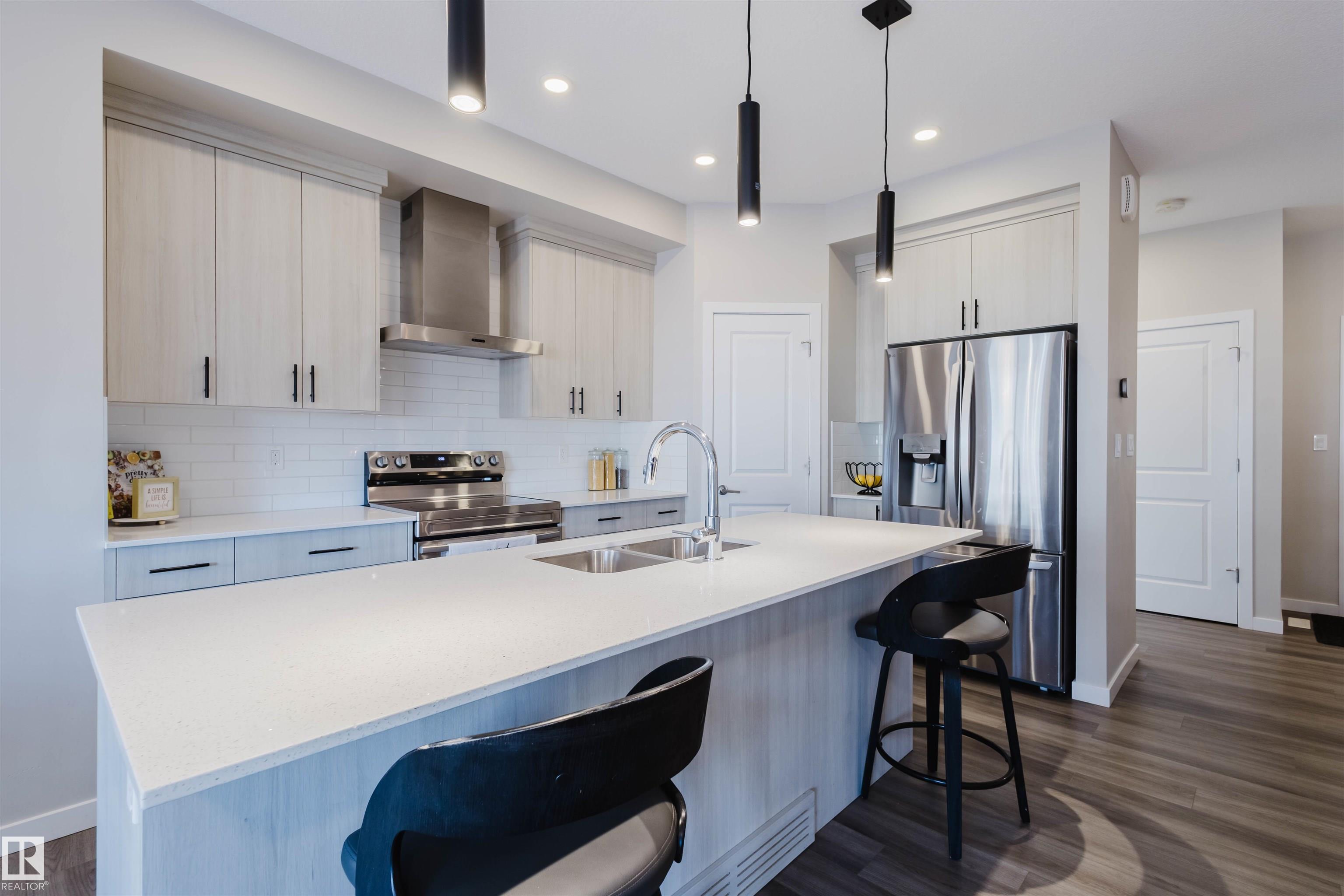 Picture for 5612 HAWTHORN WY SW